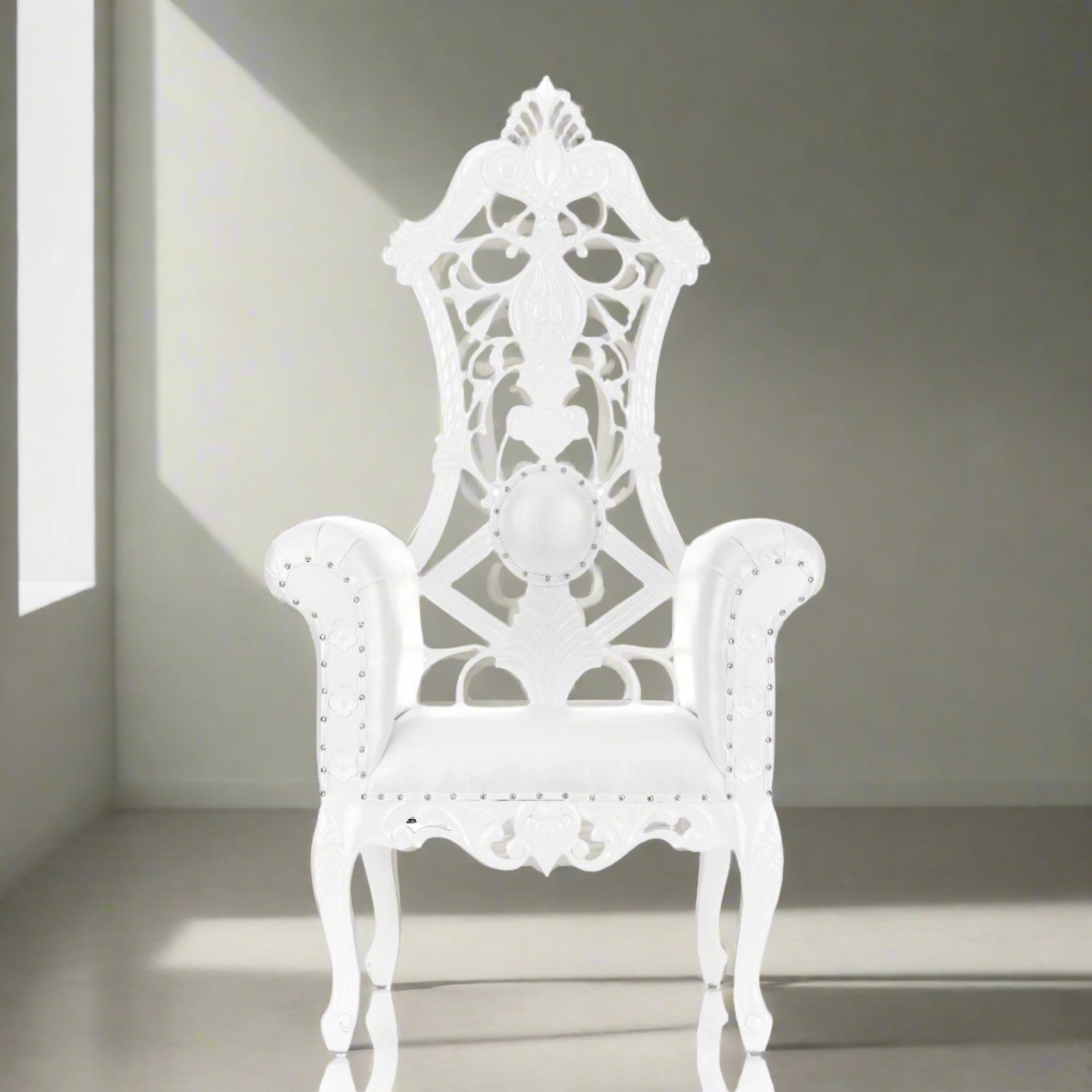 Queen Amina Royal Throne Chair