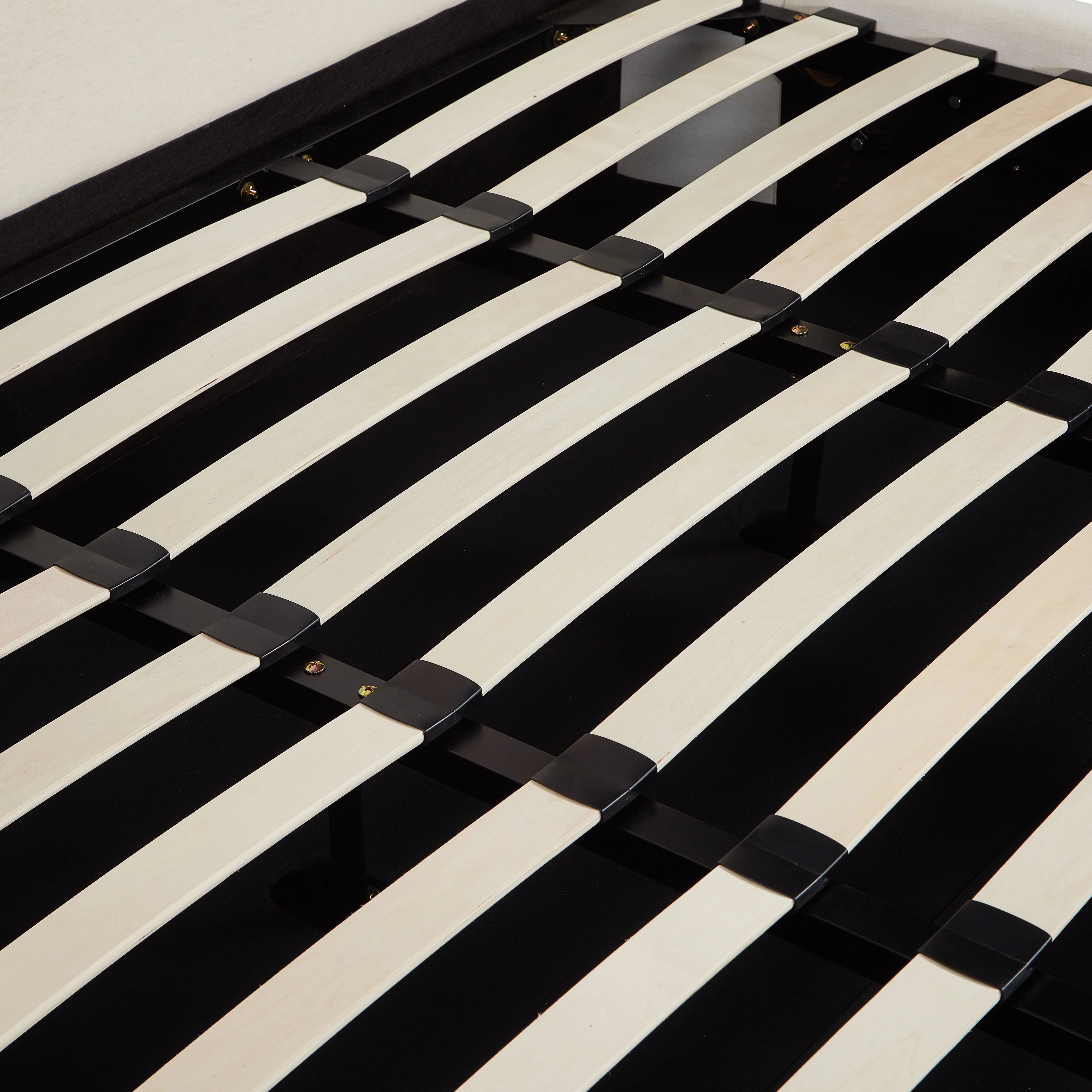Harmony Performance Chenille Bed