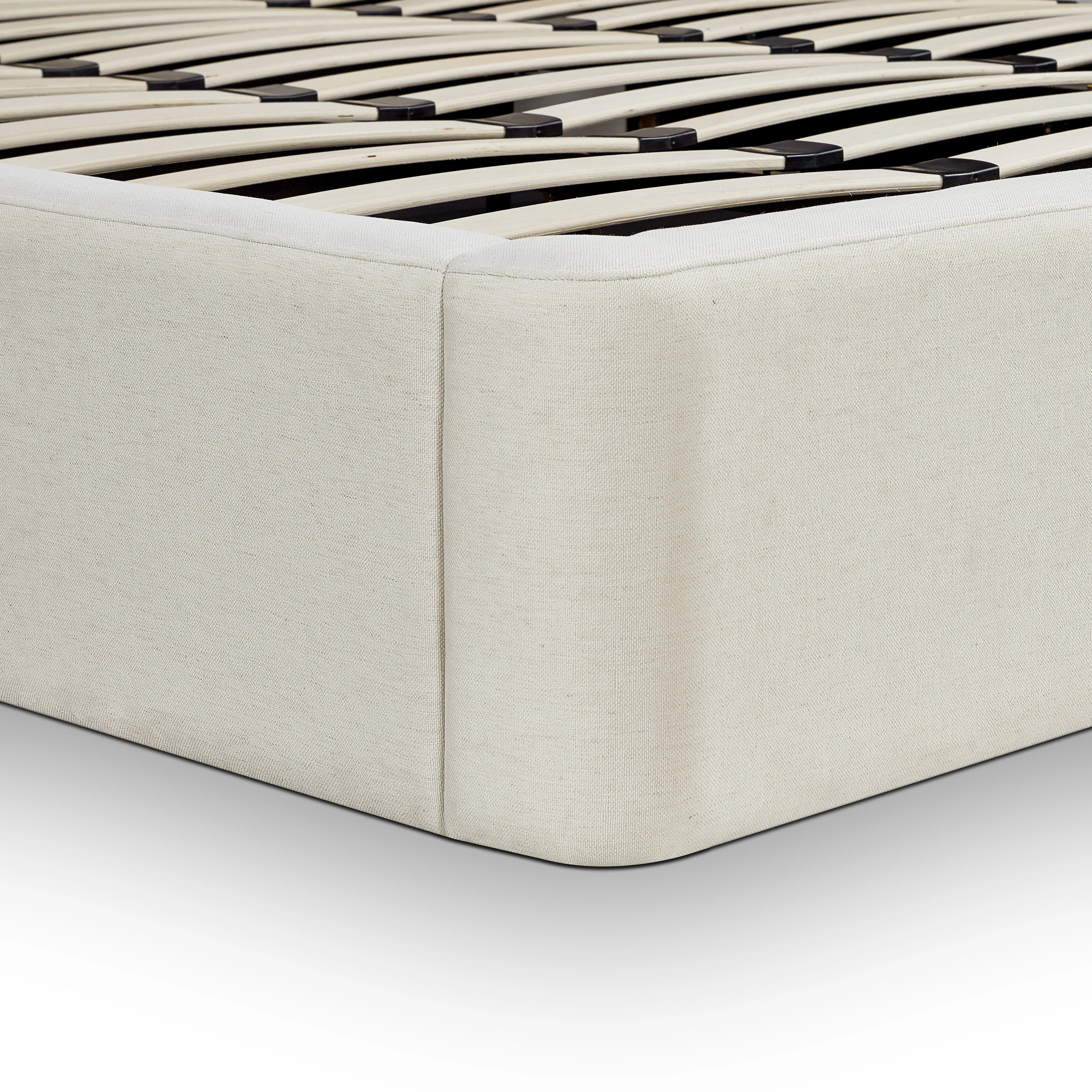 Harmony Performance Chenille Bed