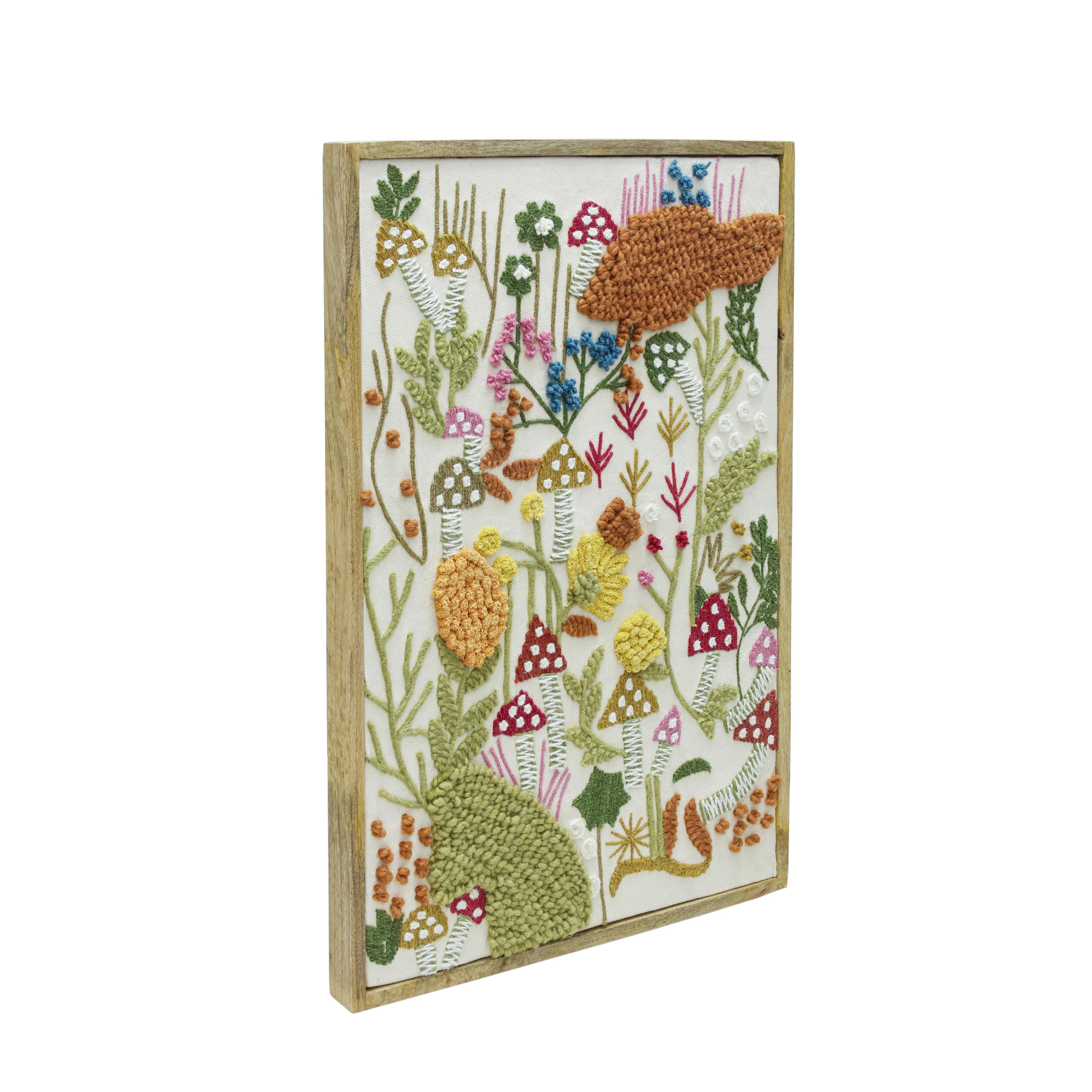 Muro "Forage" Embroidered Wall Art