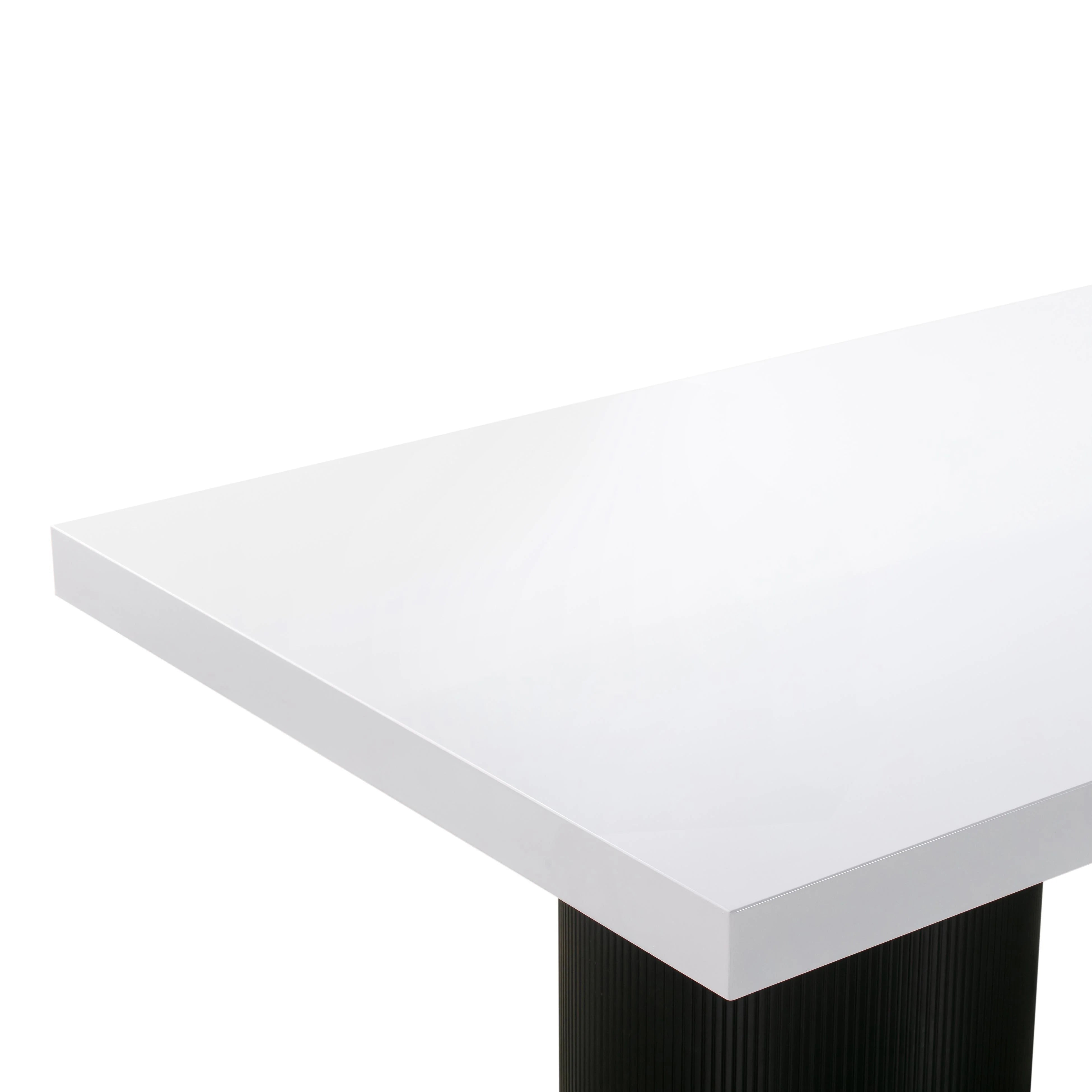 Table à manger rectangulaire laquée blanche Nova de 95 po 