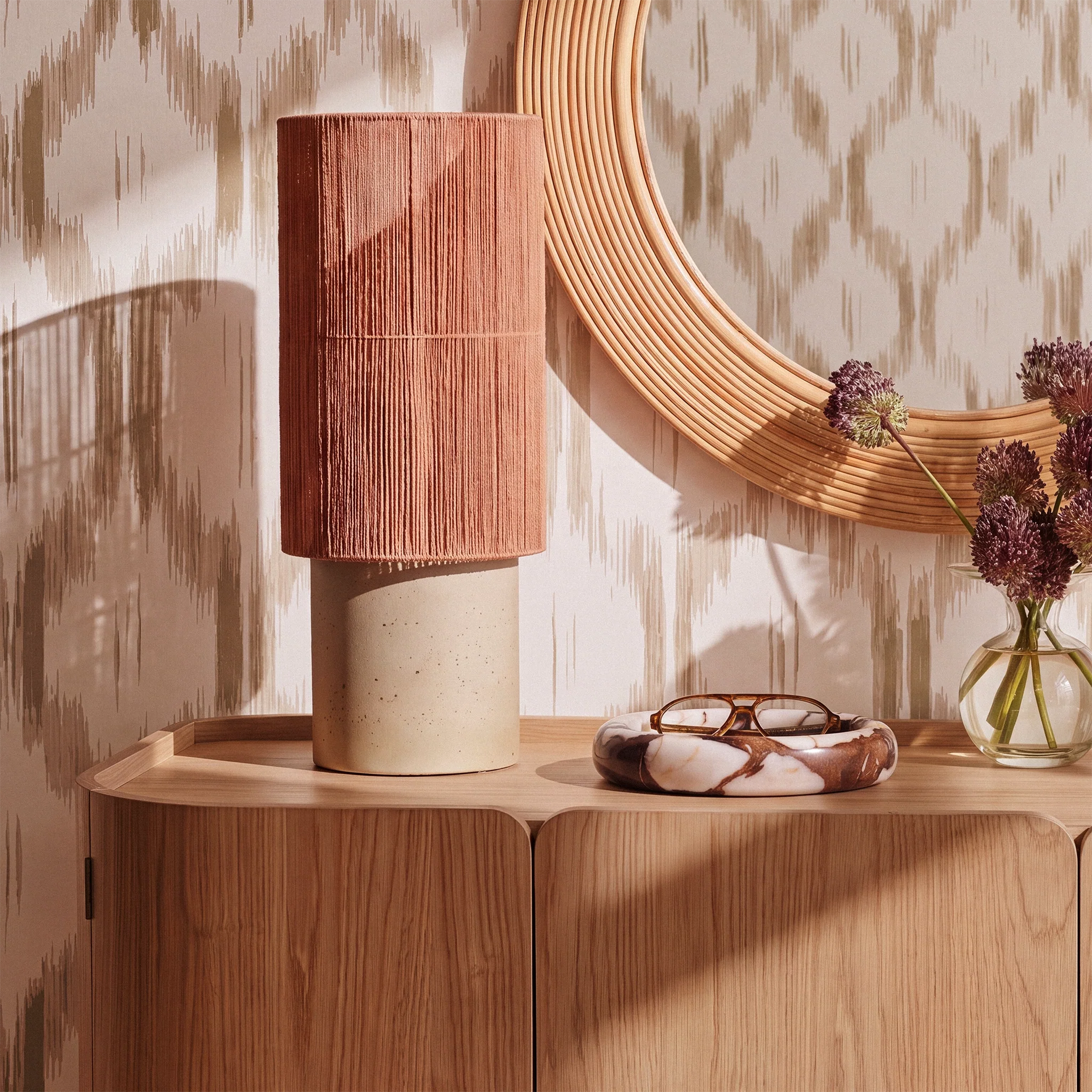 Mondada Concrete Table Lamp