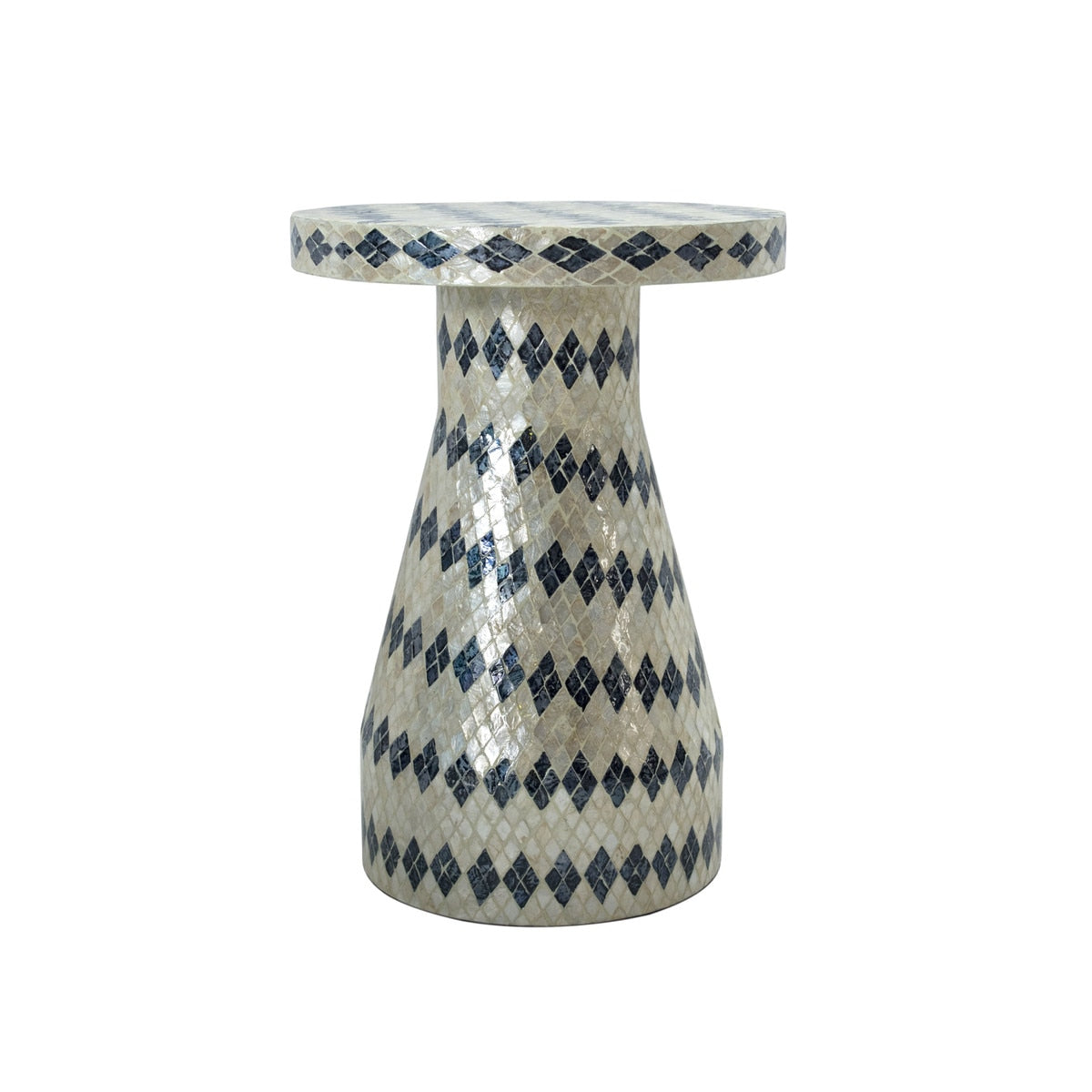 Halio Shell Side Table