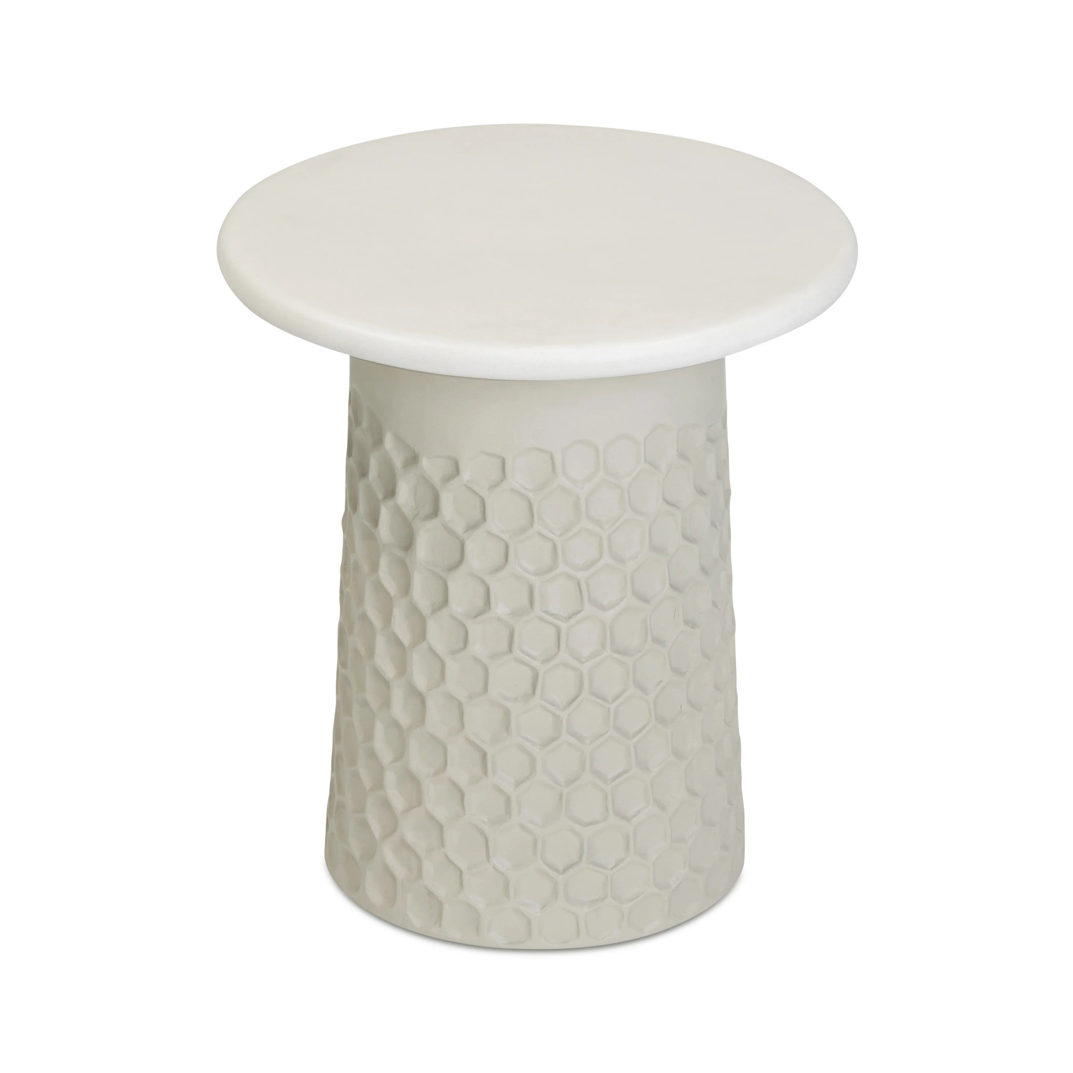 Hessa Indoor/Outdoor Concrete Chiseled Side Table
