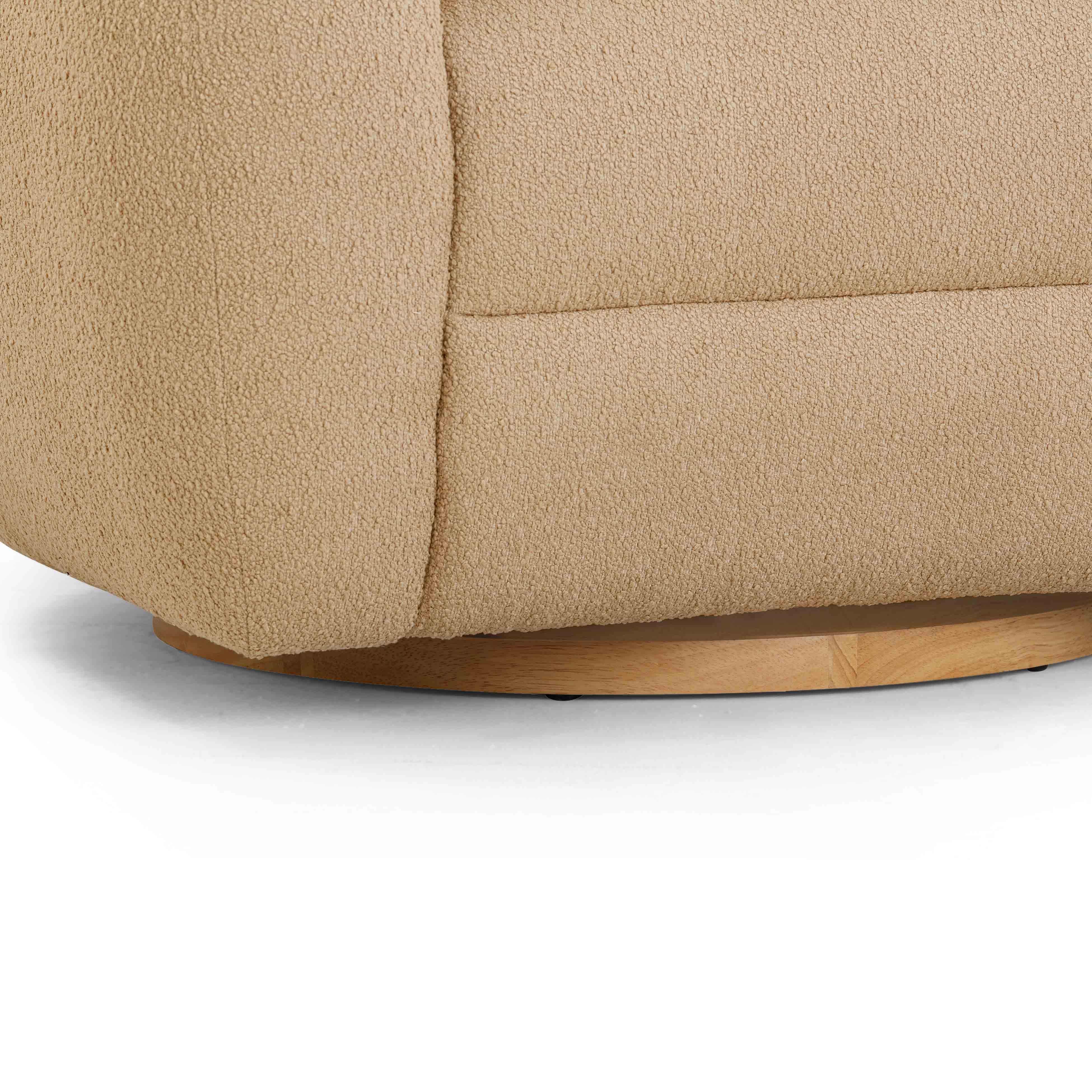 Chaise pivotante Judy en boucle marron clair