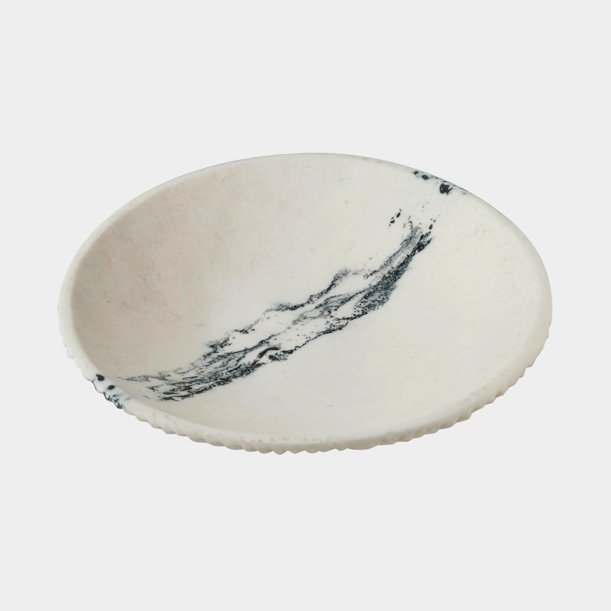 Ikani Black & White Resin Serving Plate