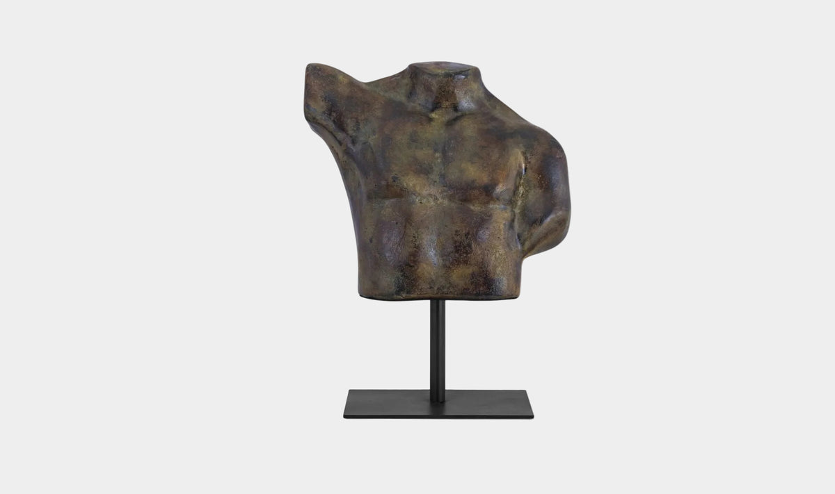 Victor Cast Alumiinum Sculpture