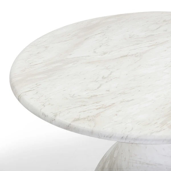 Smooch Indoor / Outdoor 47" Round Dining Table