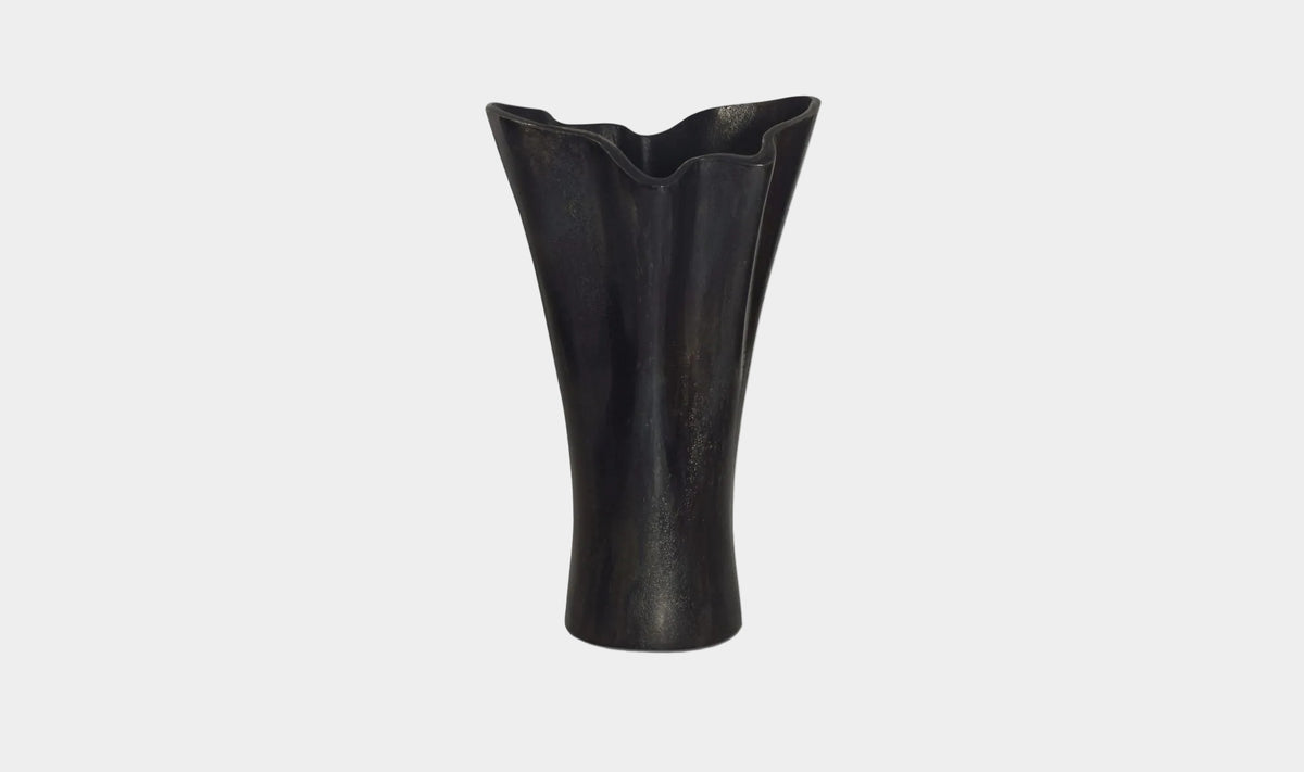 Yeri Cast Aluminum Vase