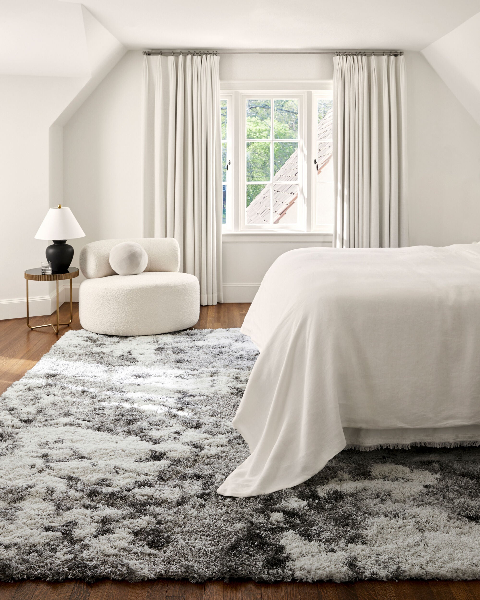 Alta Shag Machine Woven Rug