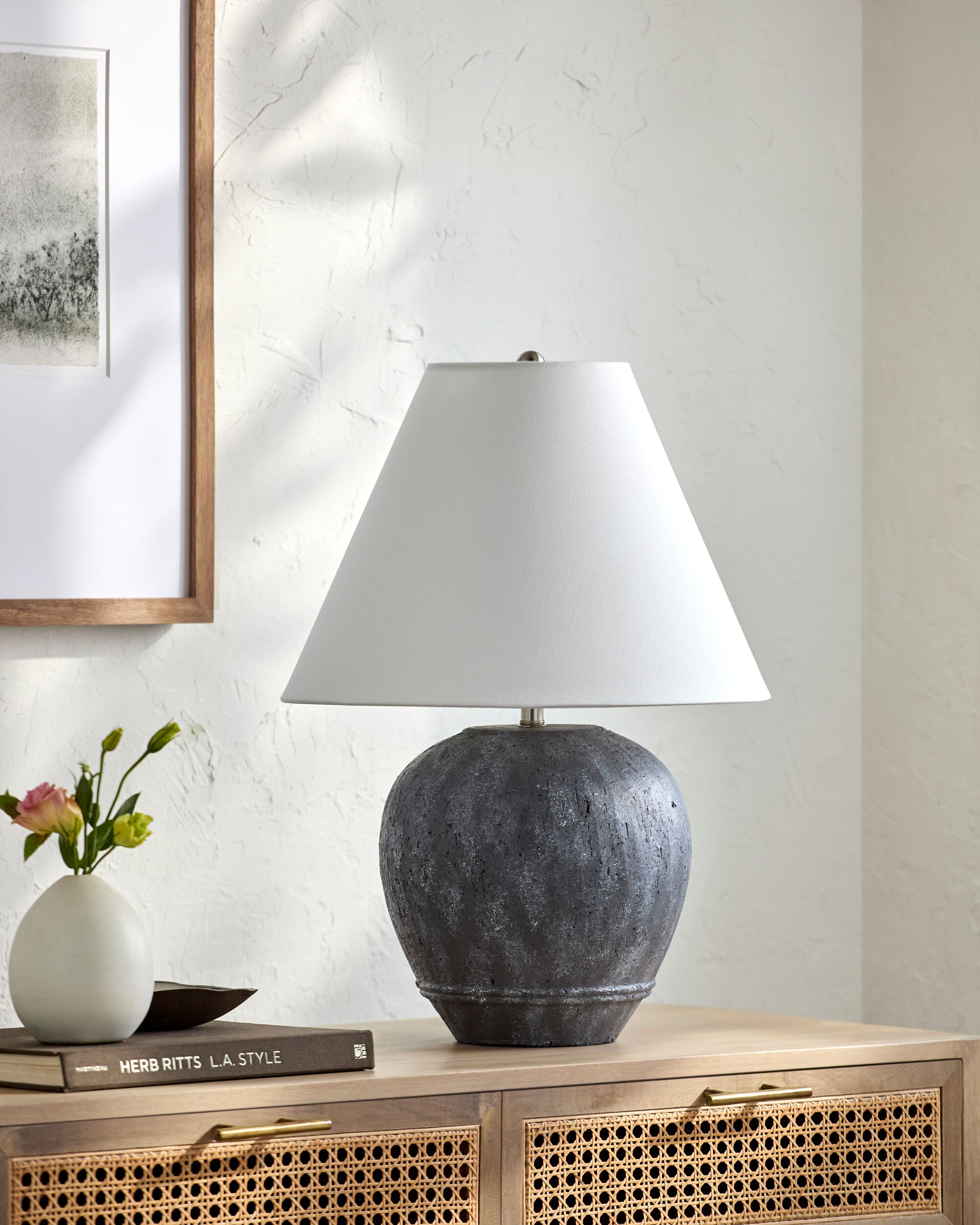 Bagre Accent Table Lamp