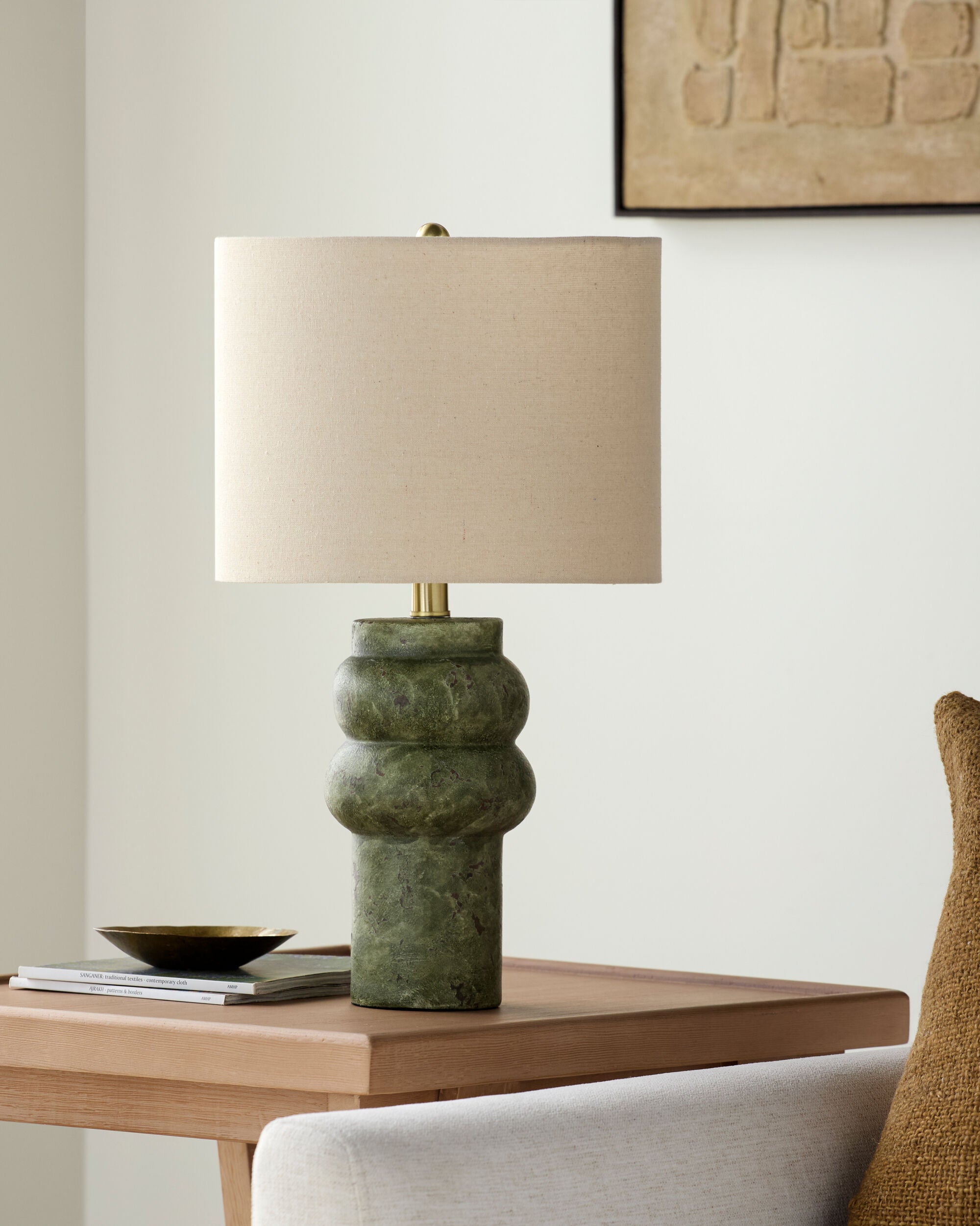Beraliya Accent Table Lamp