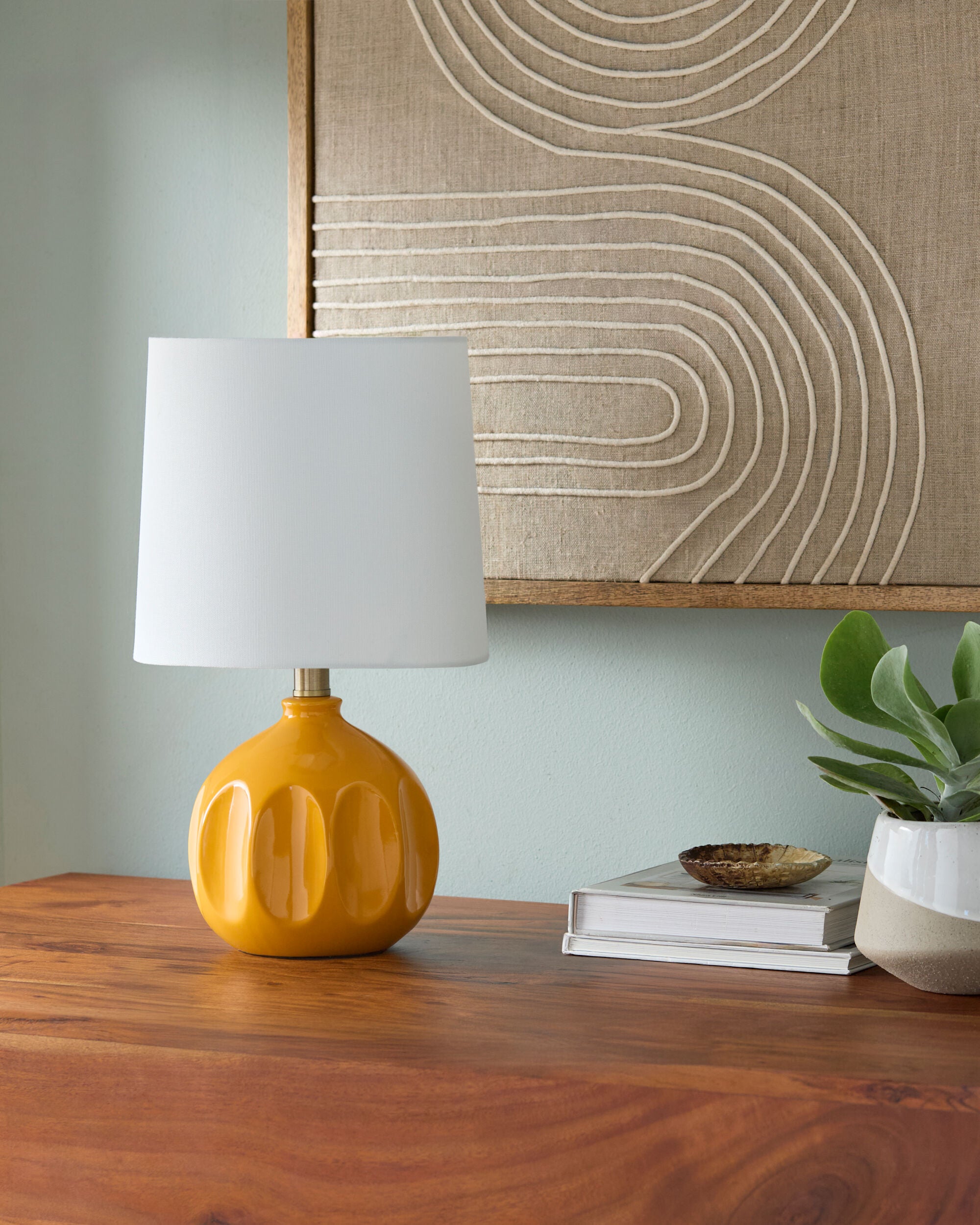 Bellune Accent Table Lamp