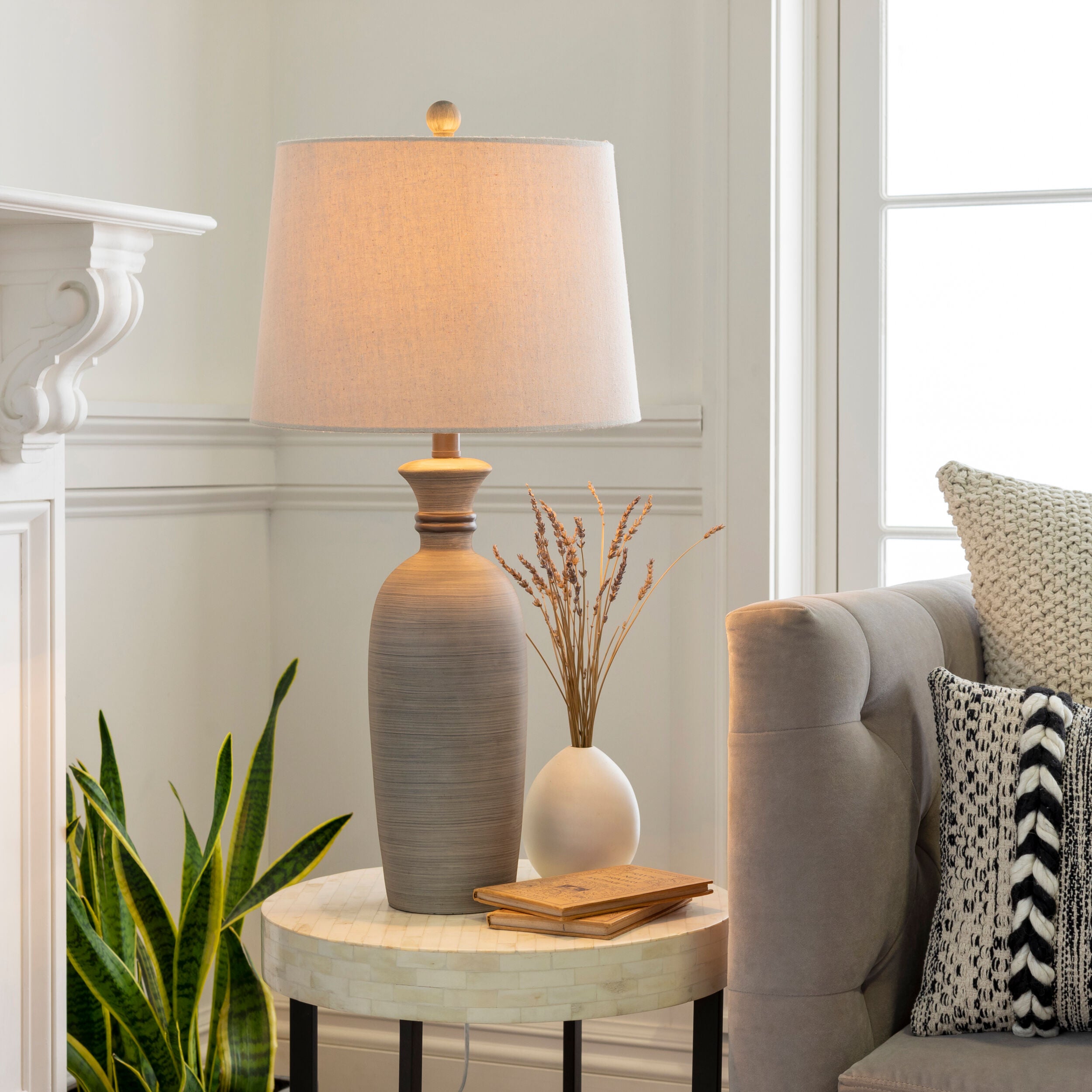 Abellona Accent Table Lamp