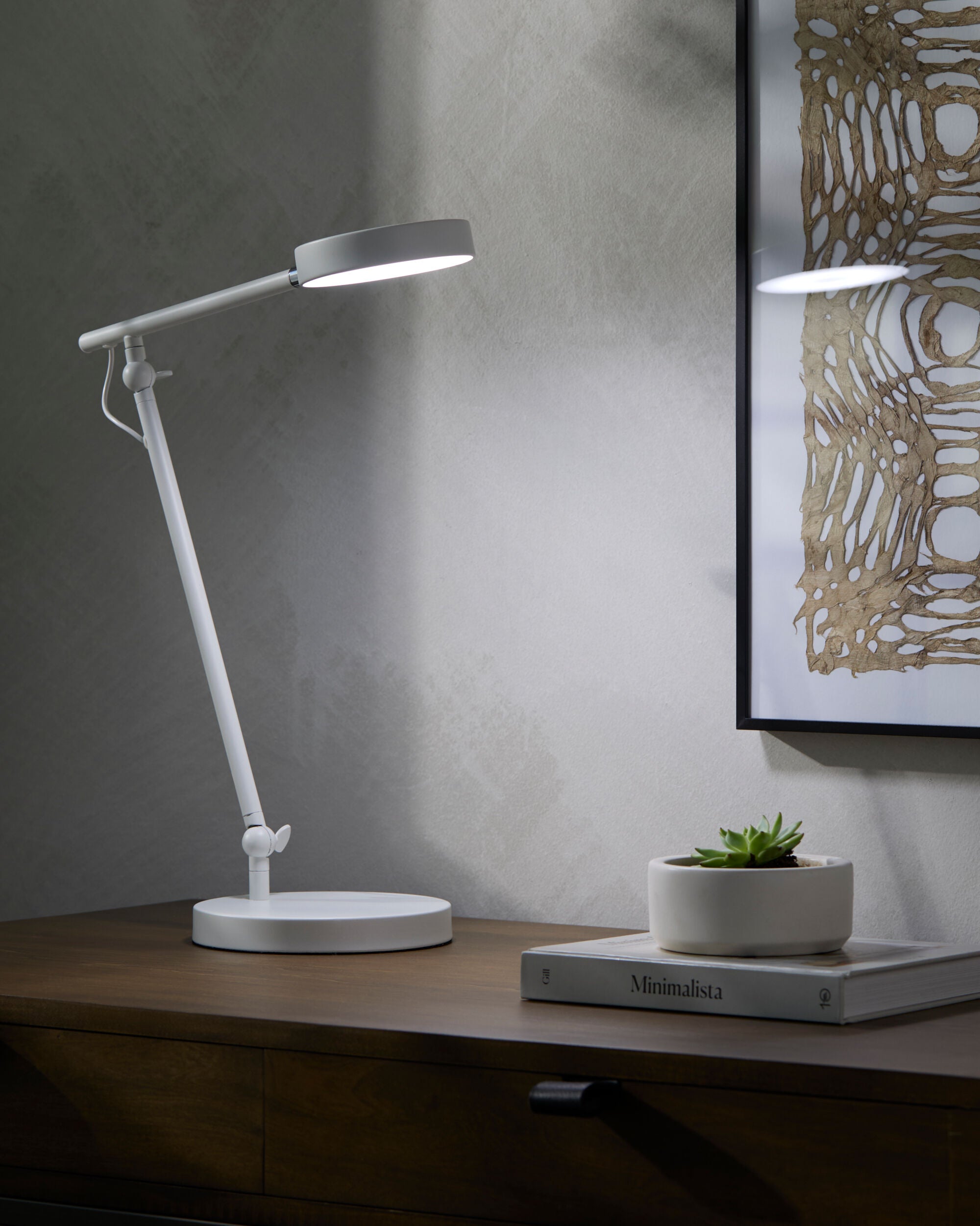 Bronwen Accent Table Lamp