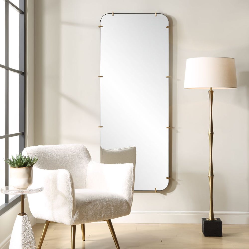 Pali Mirror