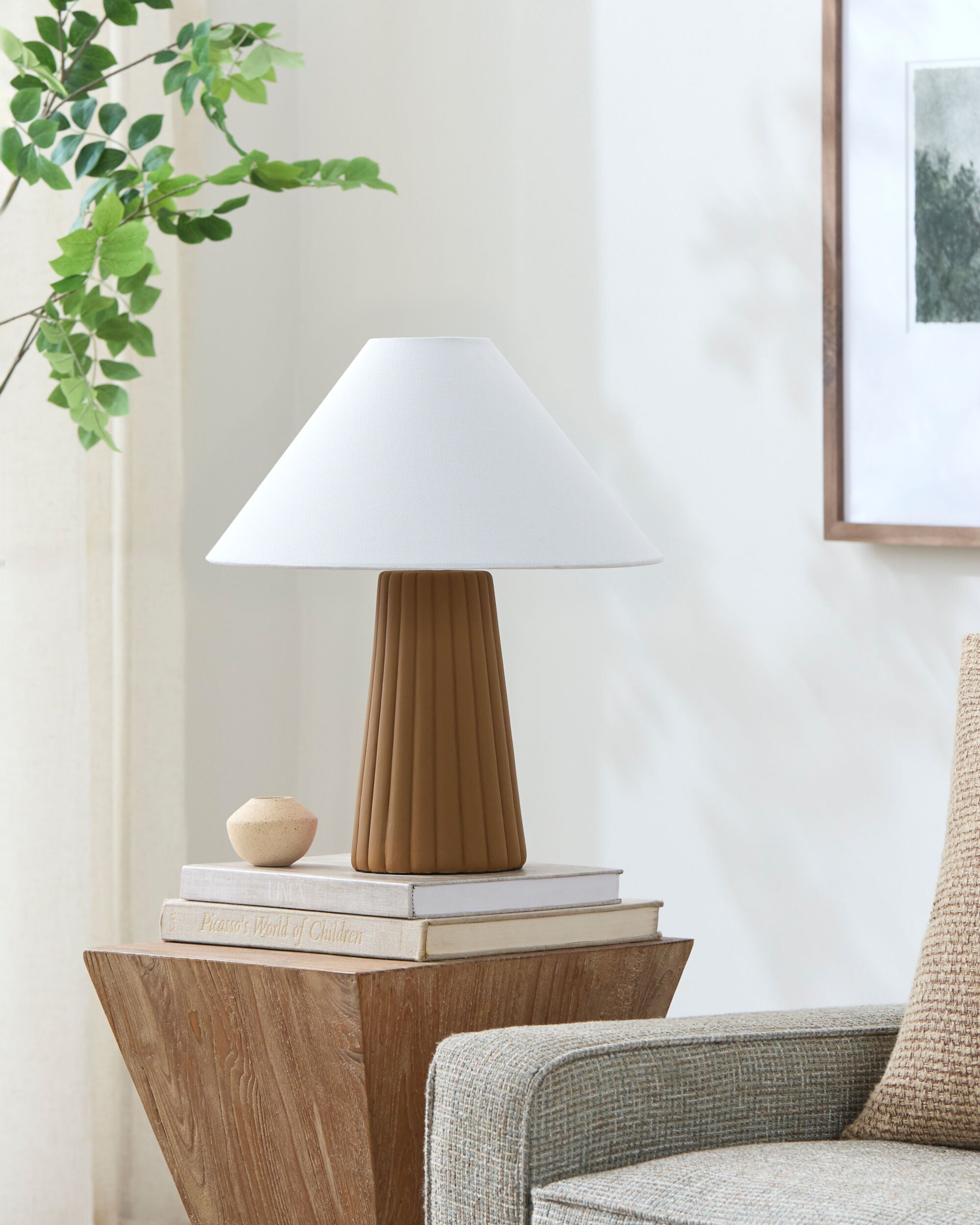 Conju Accent Table Lamp
