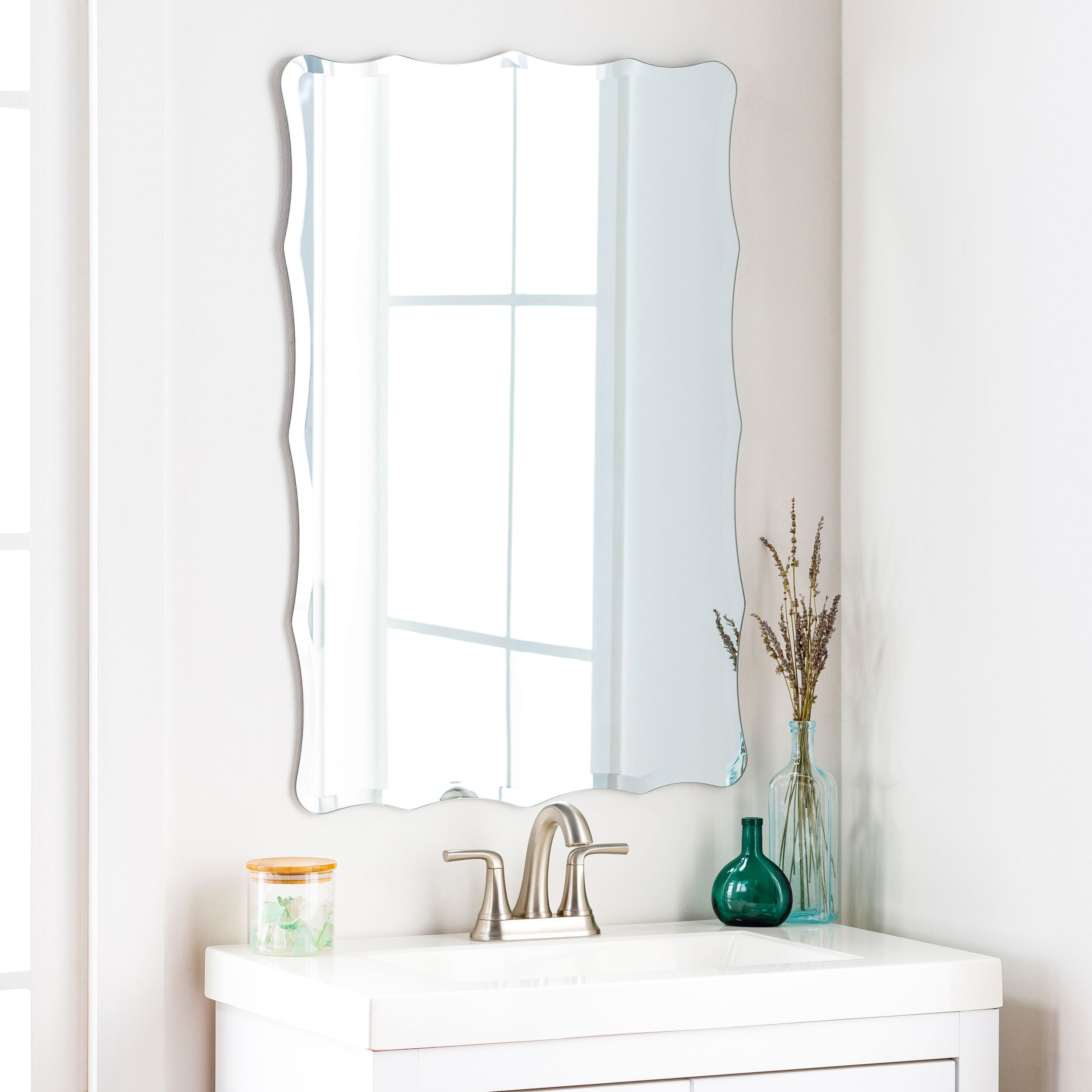 Contour Accent Mirror