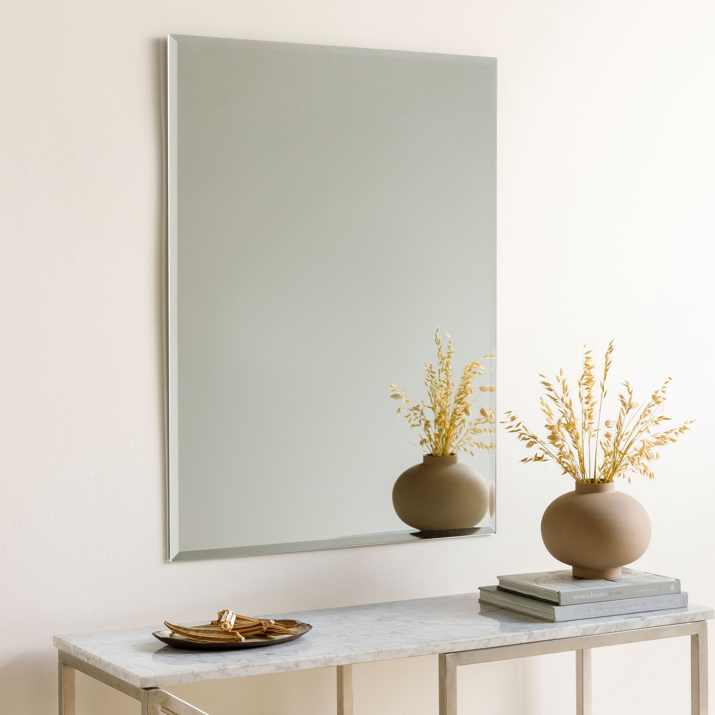Contour Accent Mirror