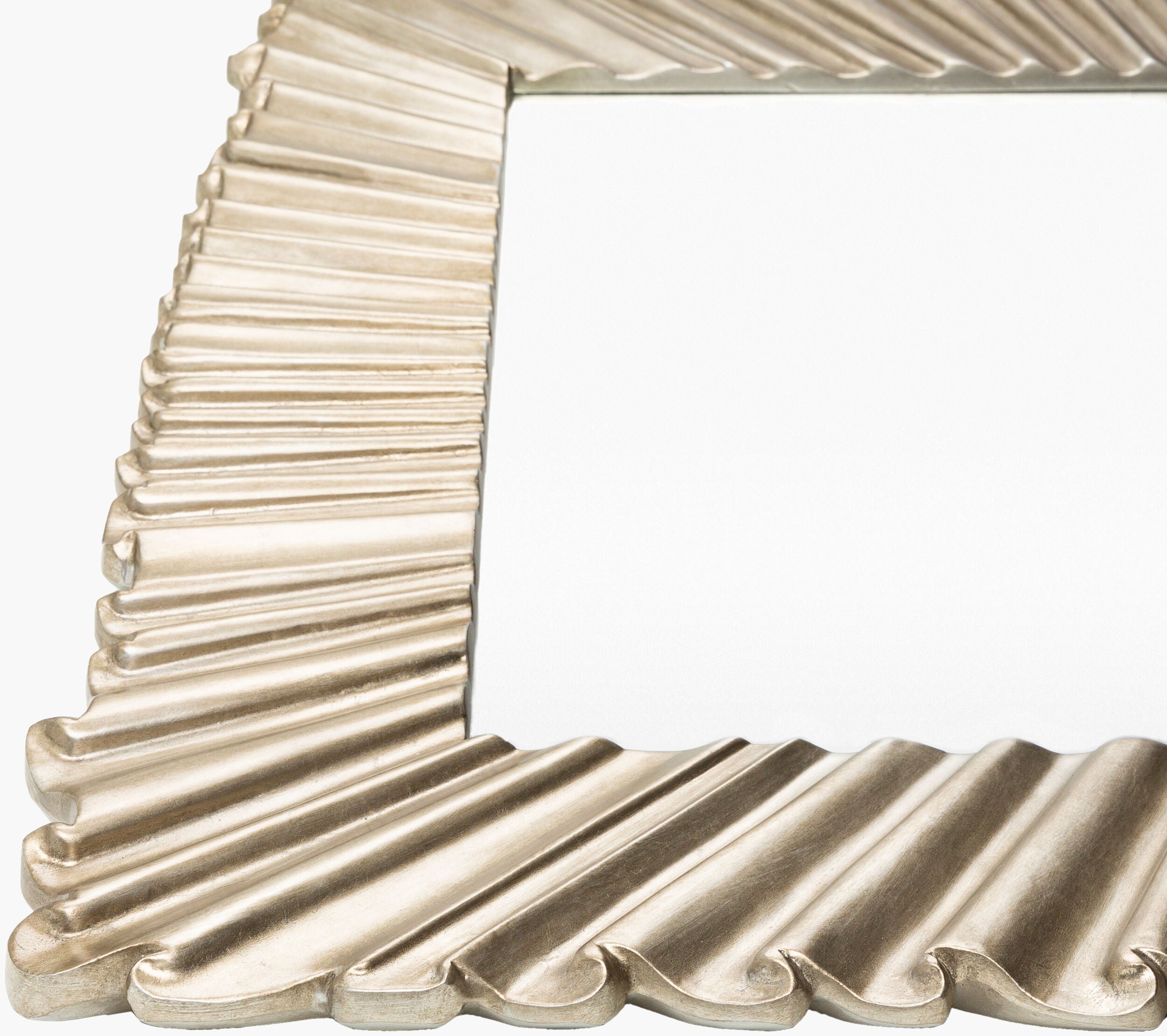 Chaucer Accent Mirror