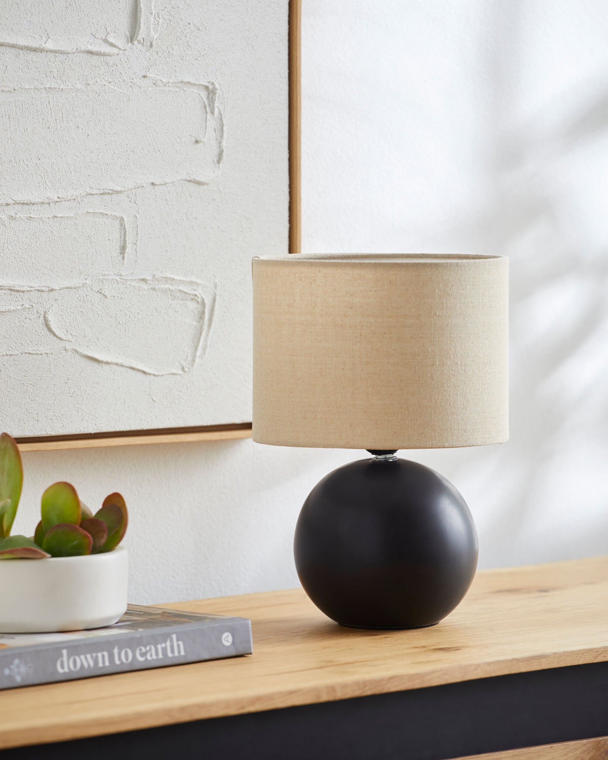 Elio Accent Table Lamp