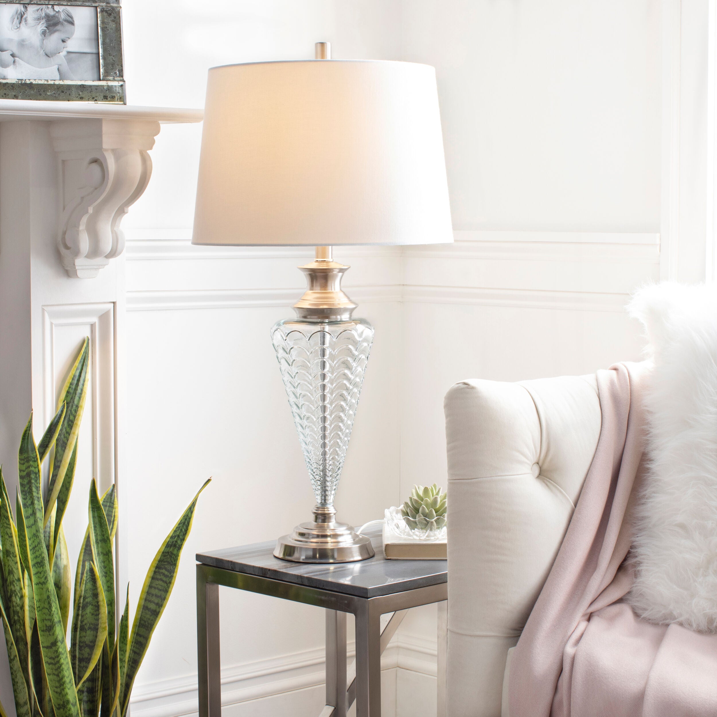 Felicia Accent Table Lamp