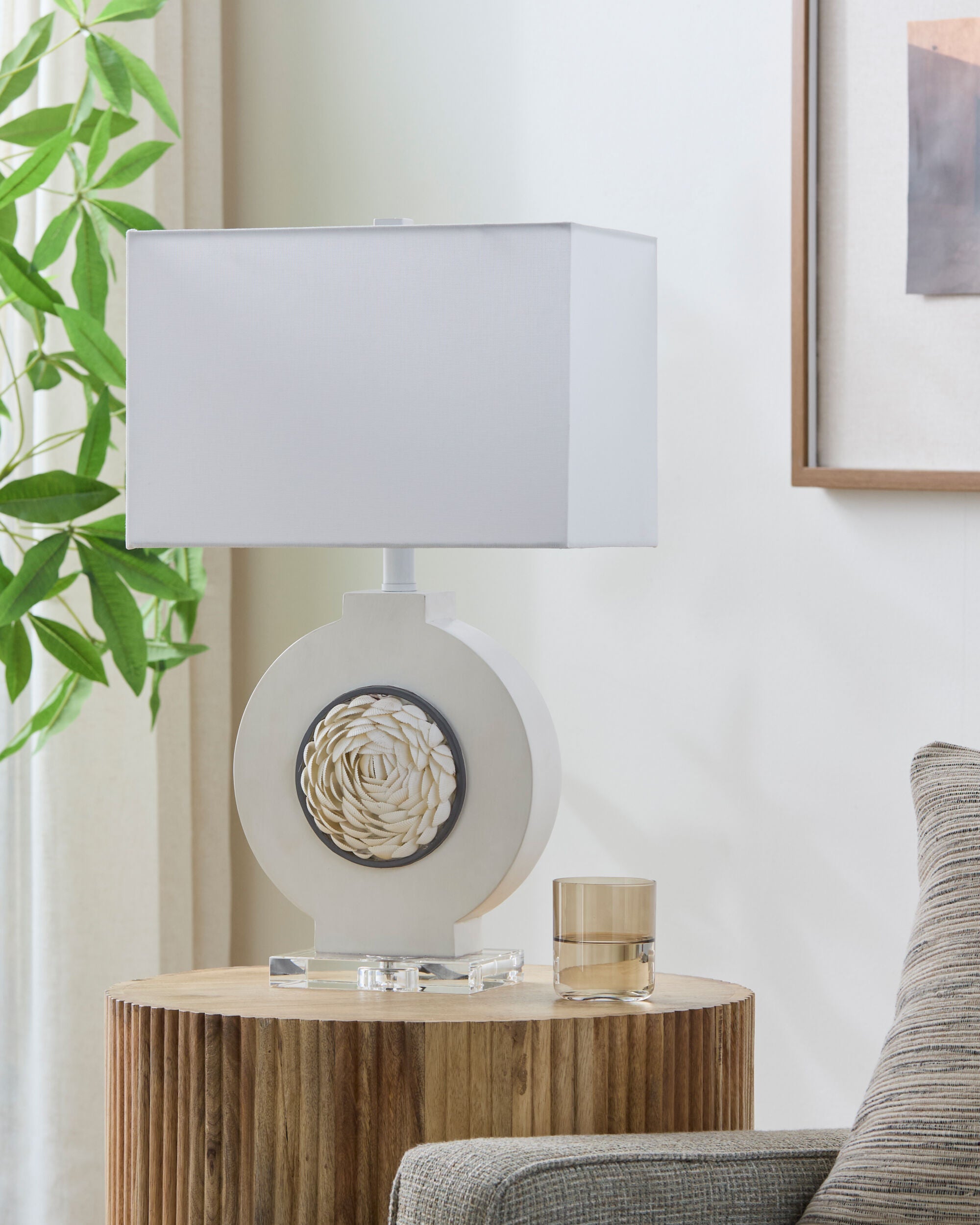 Floralis Accent Table Lamp