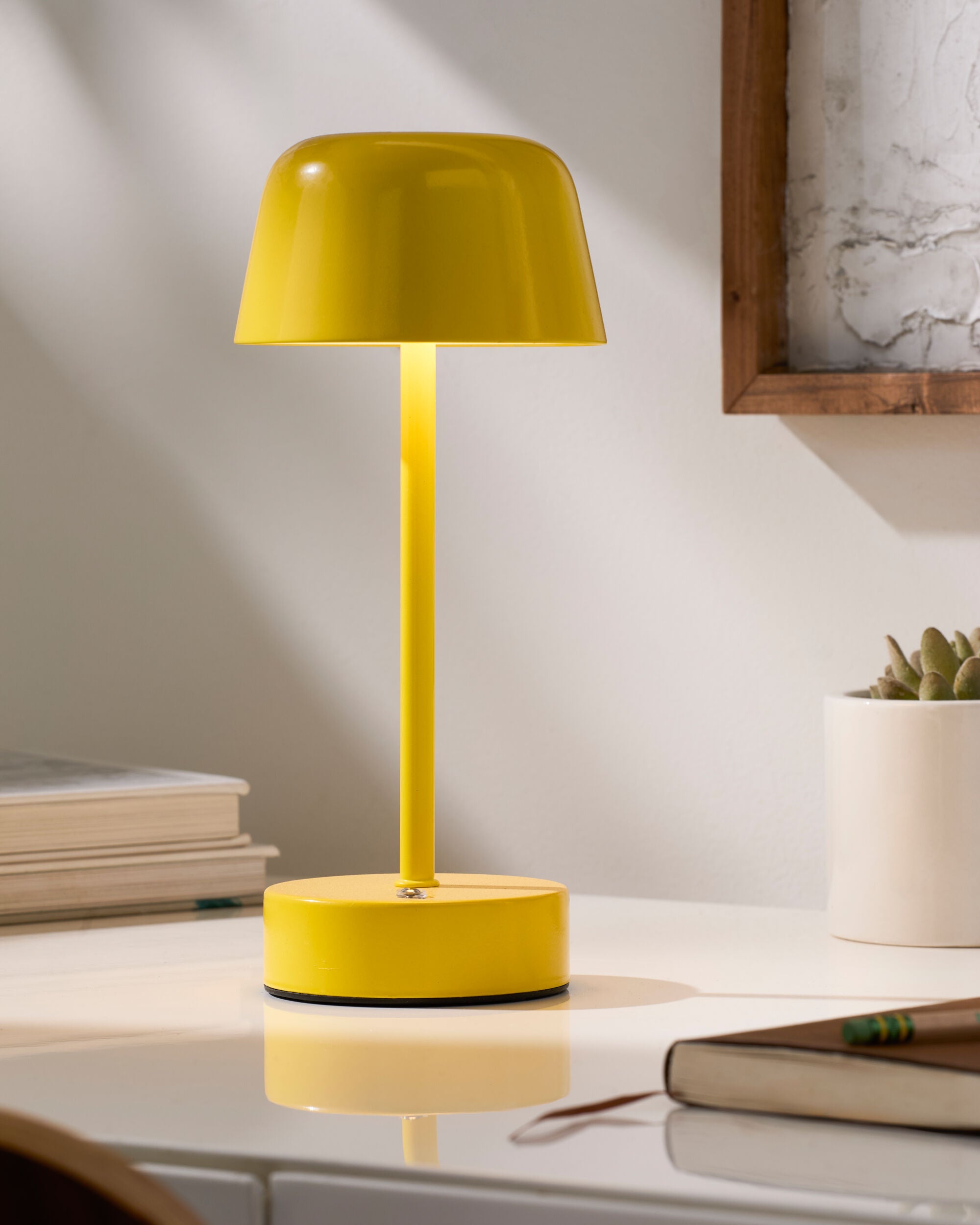 Furnas Accent Table Lamp