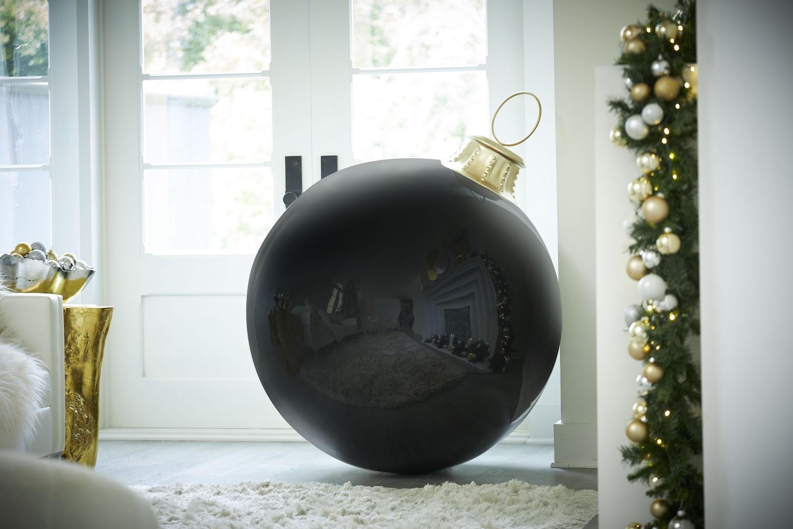 Christmas Ball Ornament, Black