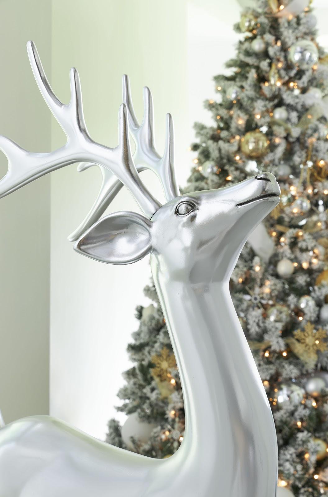 Standing Reindeer, Silver