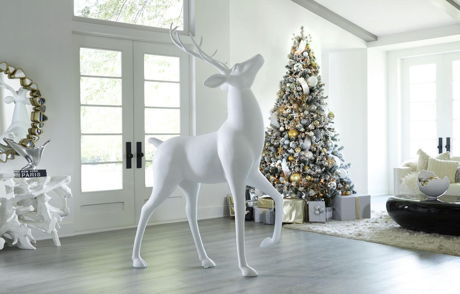 Royal Reindeer, White