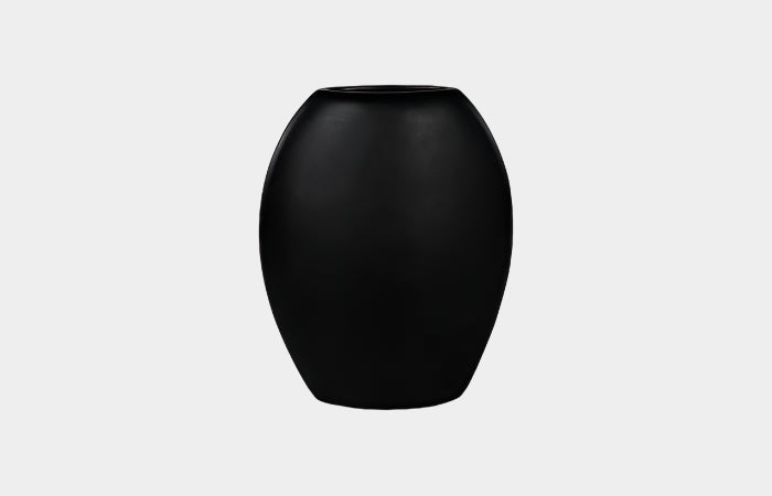 Pod Vase, Medium, Black Matte