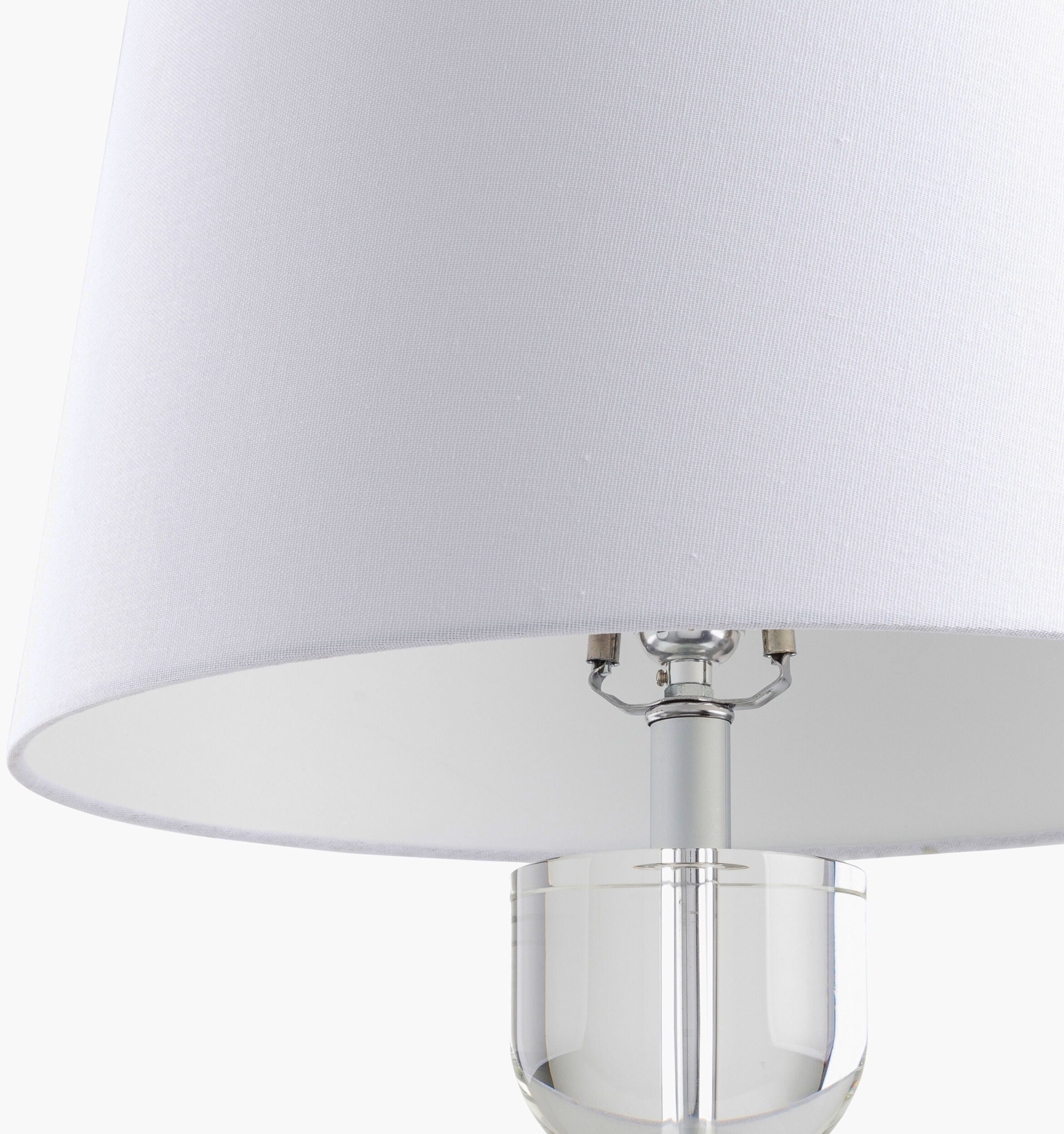 Glamorous Accent Table Lamp