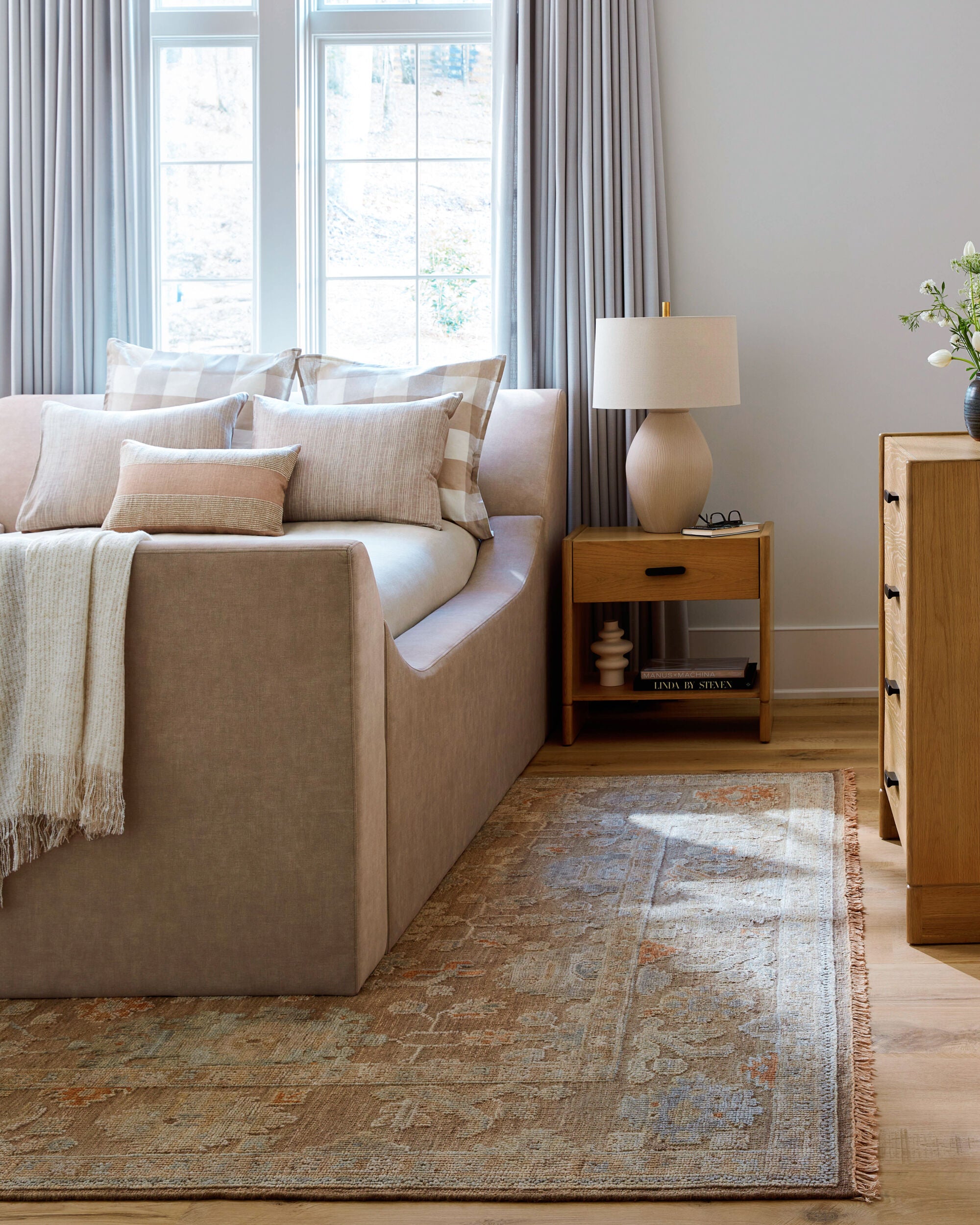 Jericho Accent Table Lamp