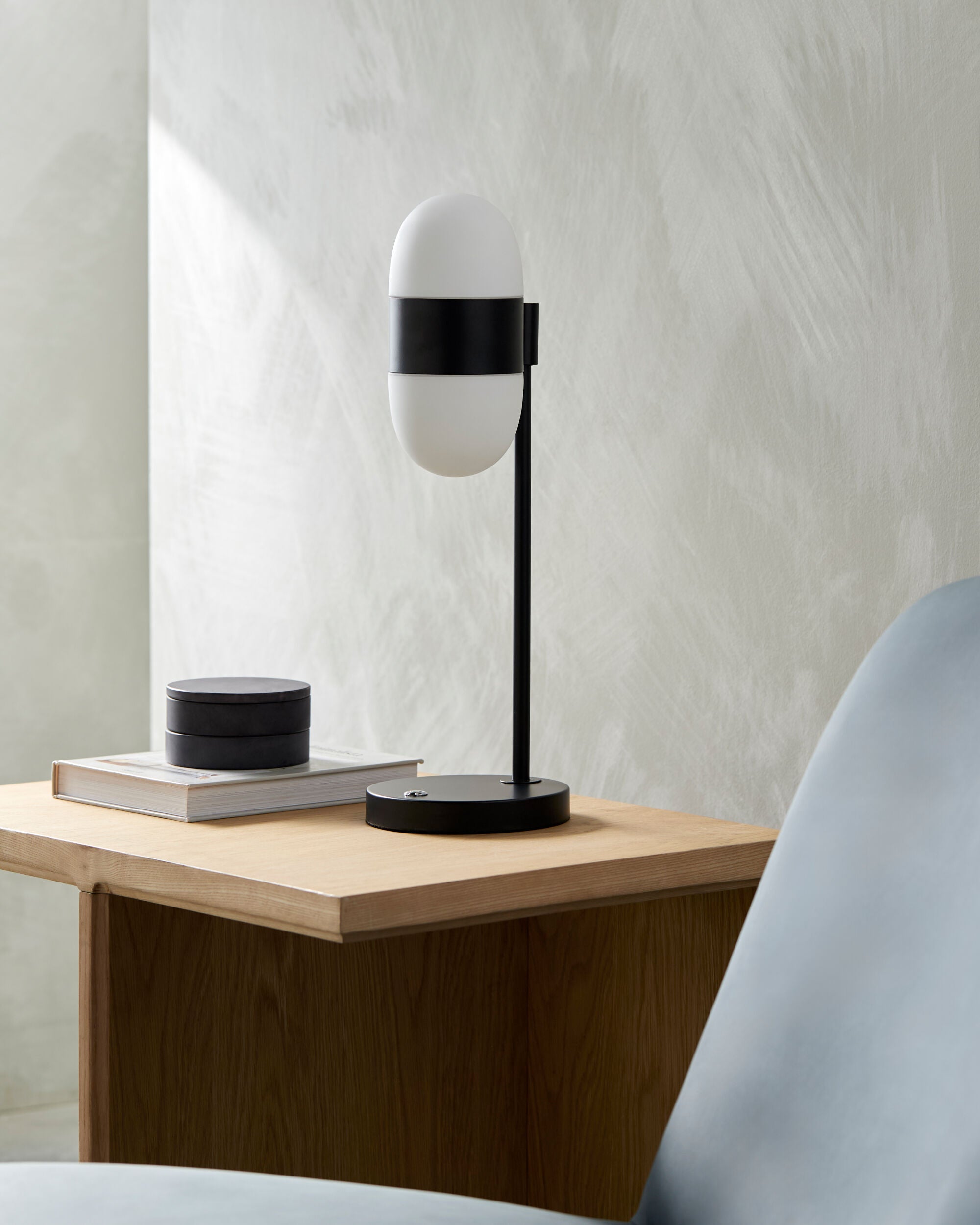 Jonan Accent Table Lamp