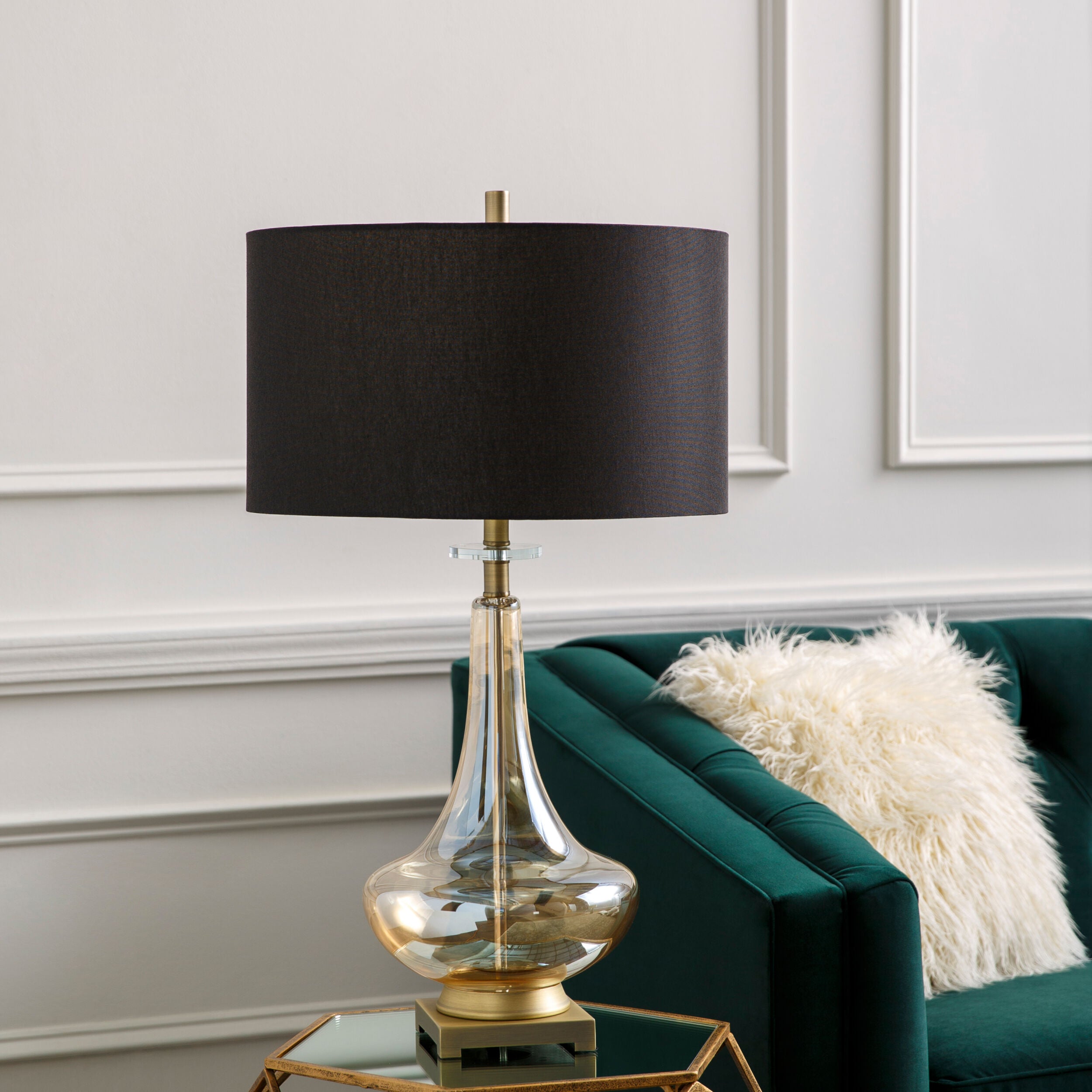 Leoti Accent Table Lamp