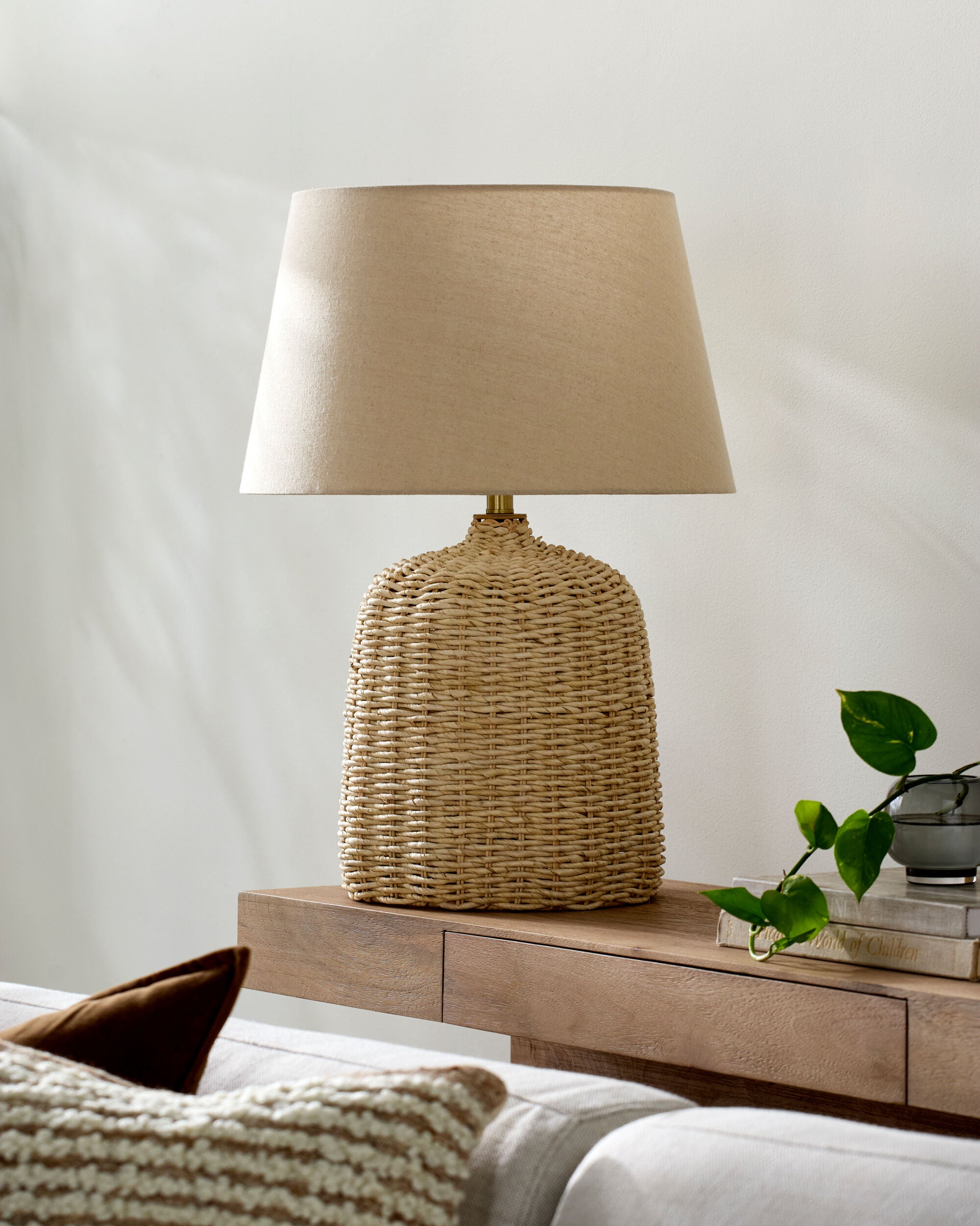 Levane Accent Table Lamp