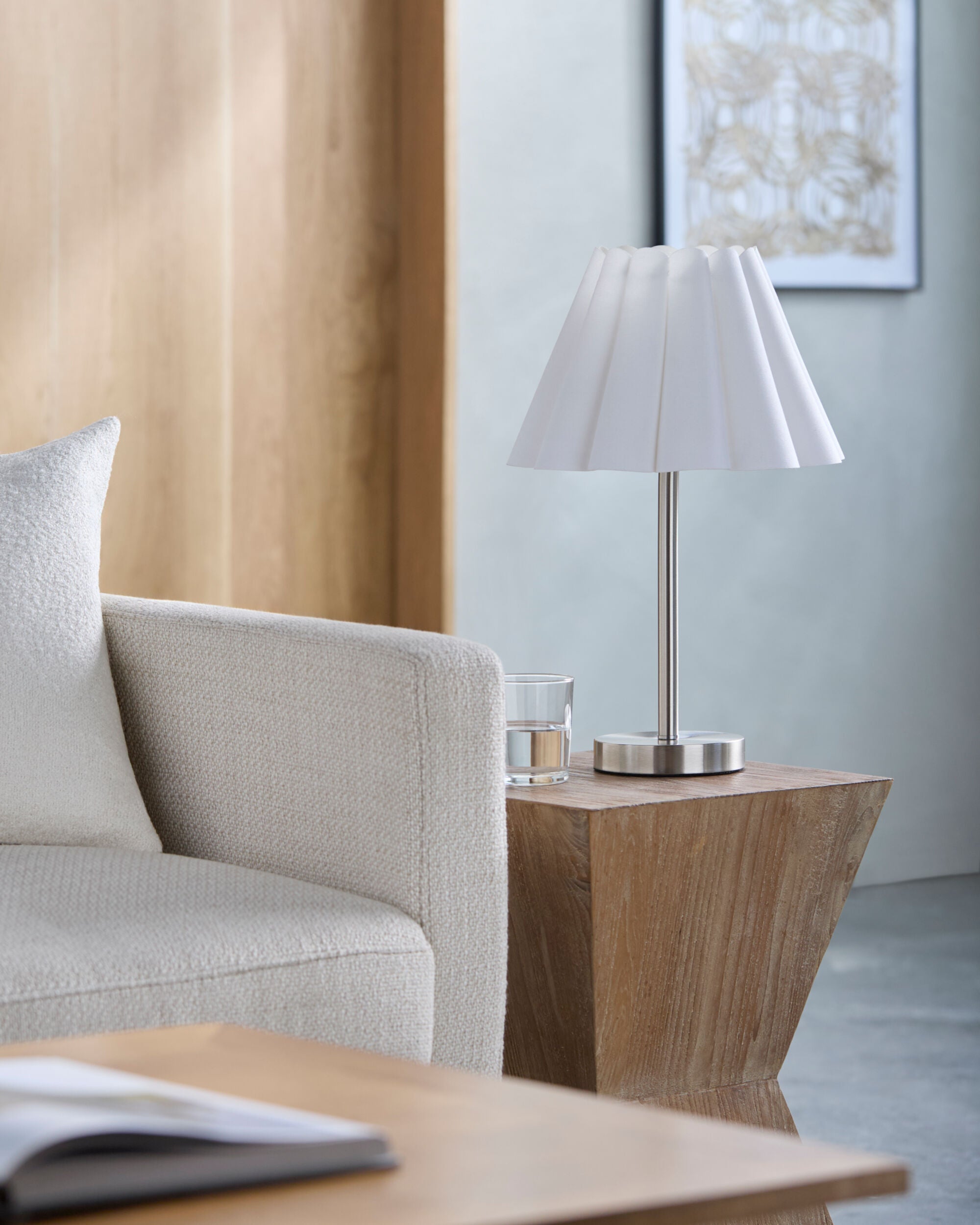 Leynar Accent Table Lamp