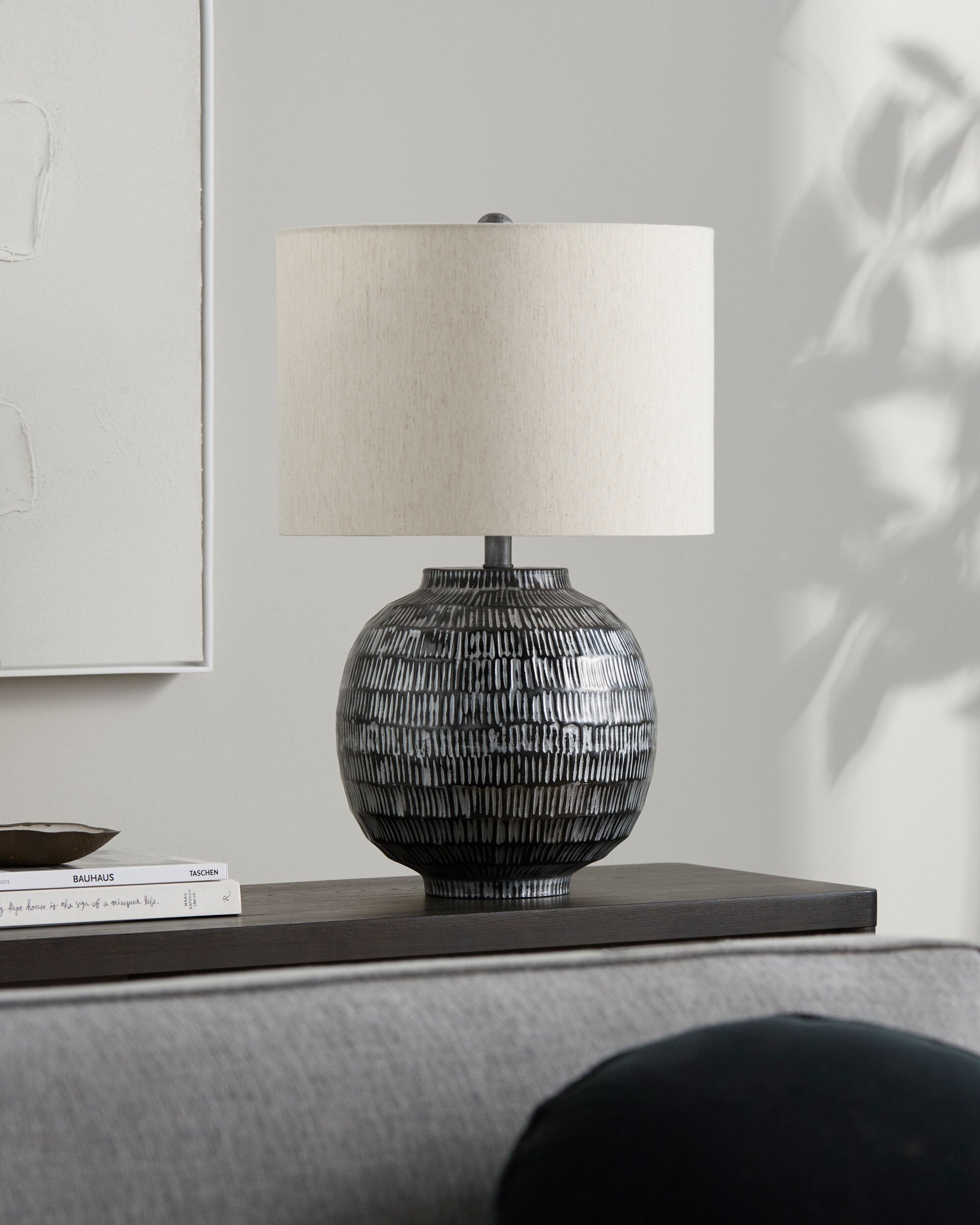 Lomo Accent Table Lamp