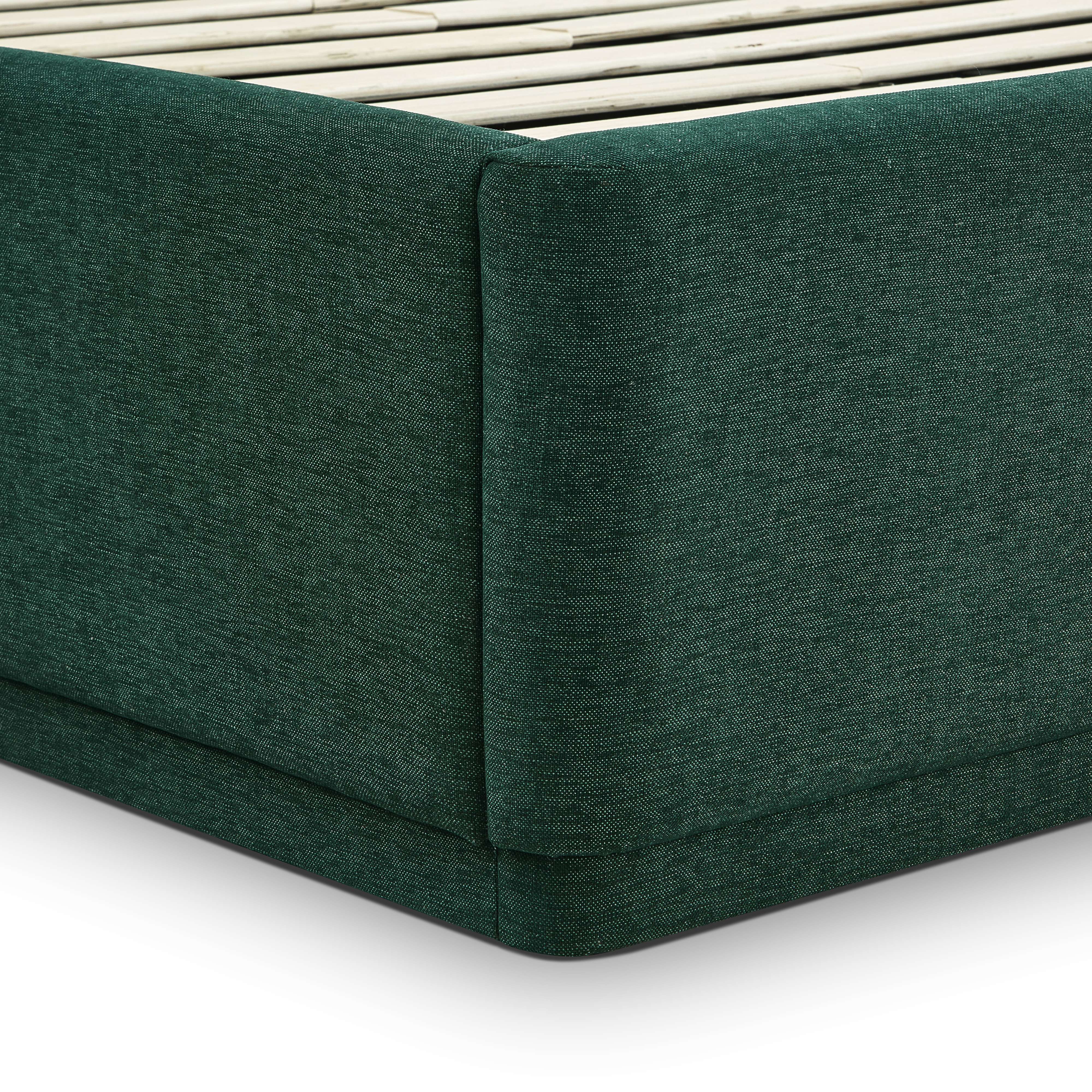 Parker Chenille Bed