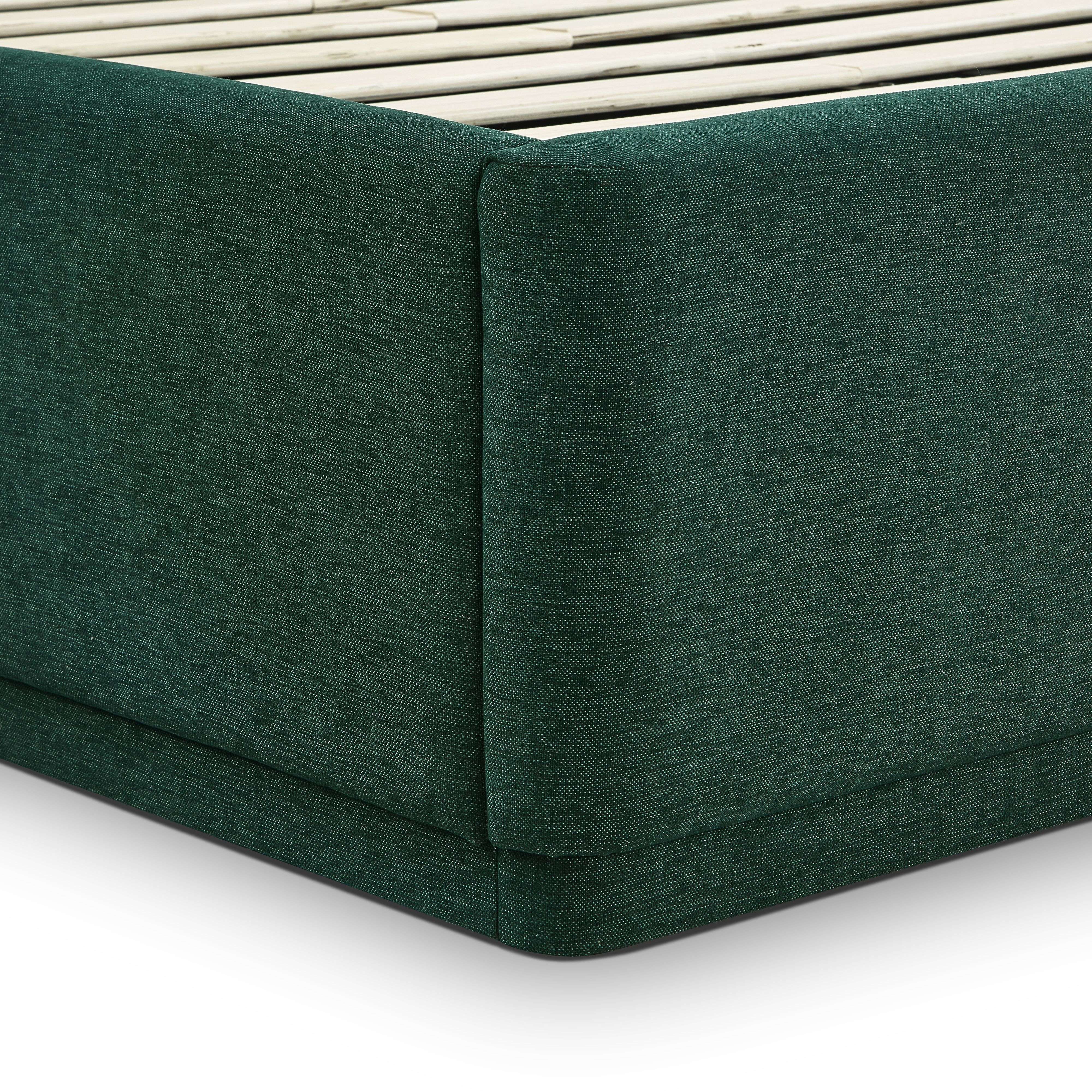 Parker Chenille Bed