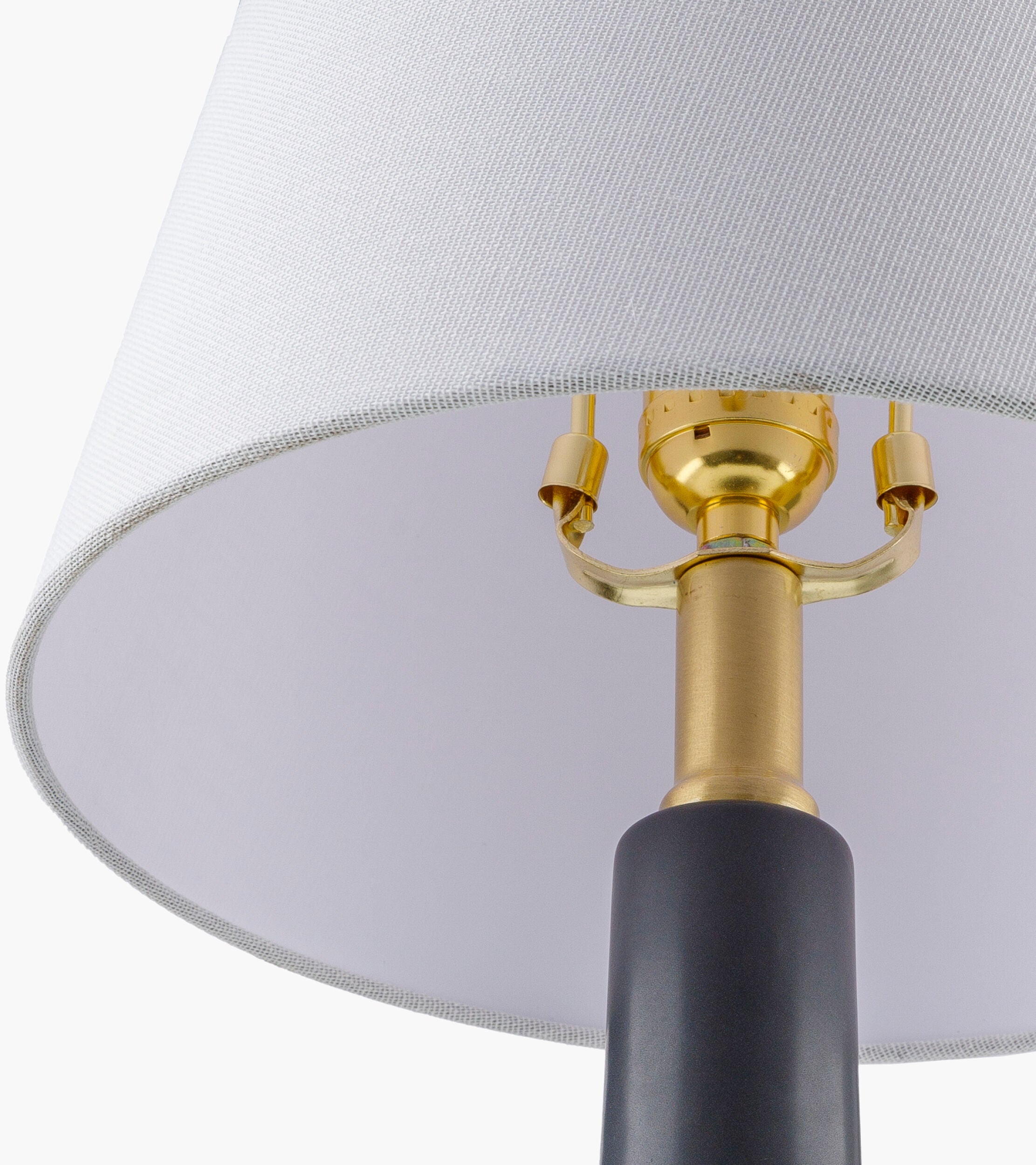 Magico Accent Table Lamp