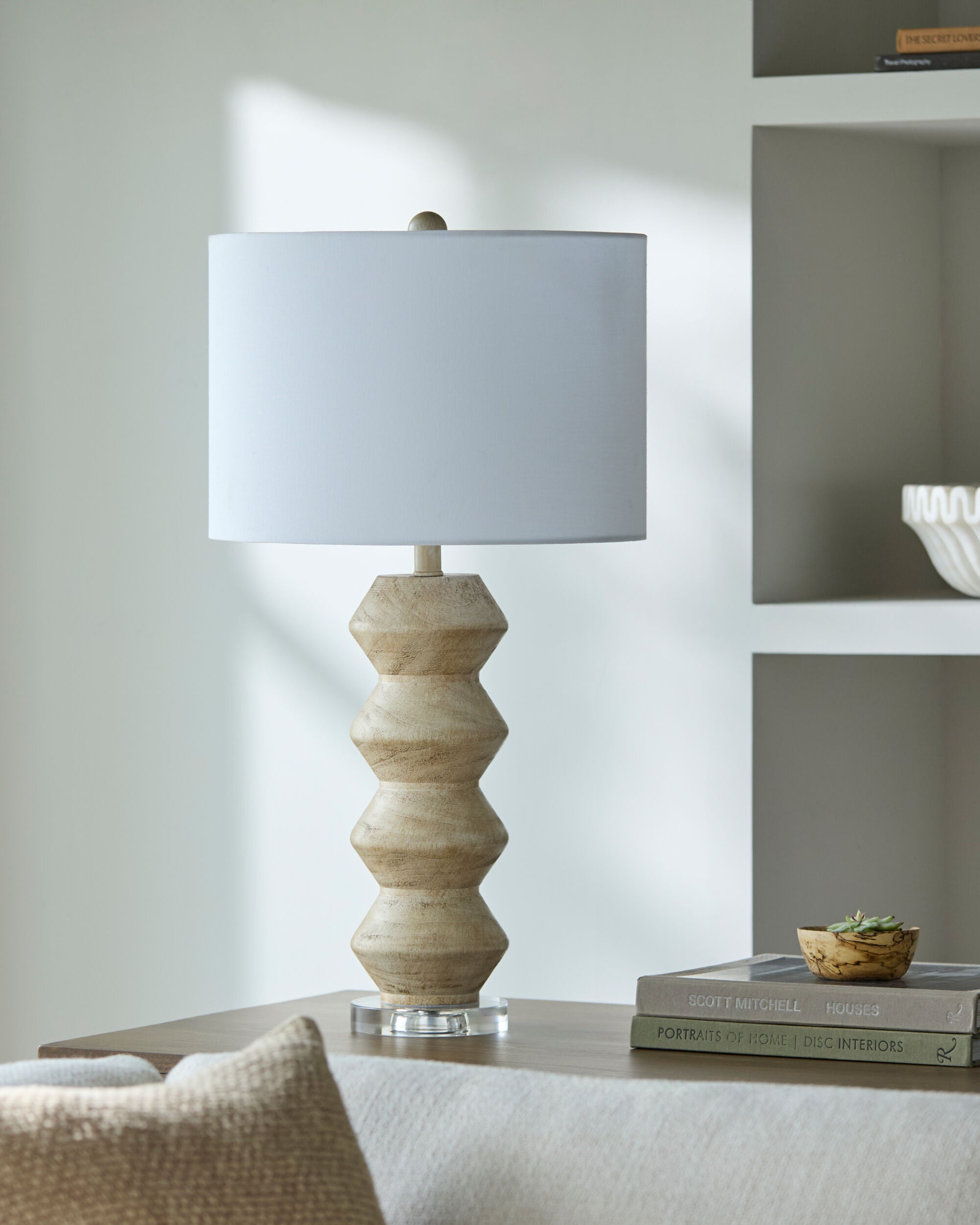 Mungo Accent Table Lamp