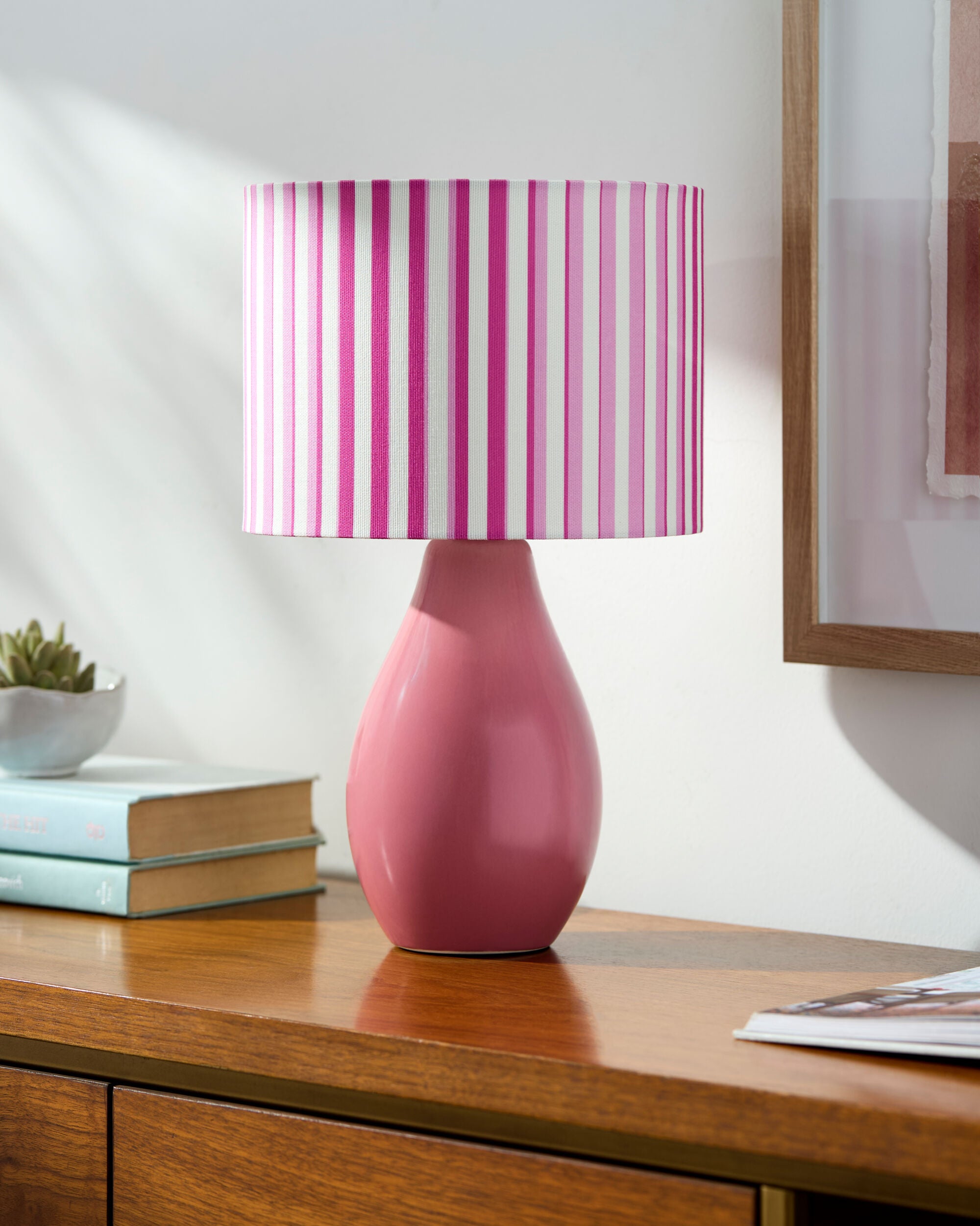 Melbu Accent Table Lamp