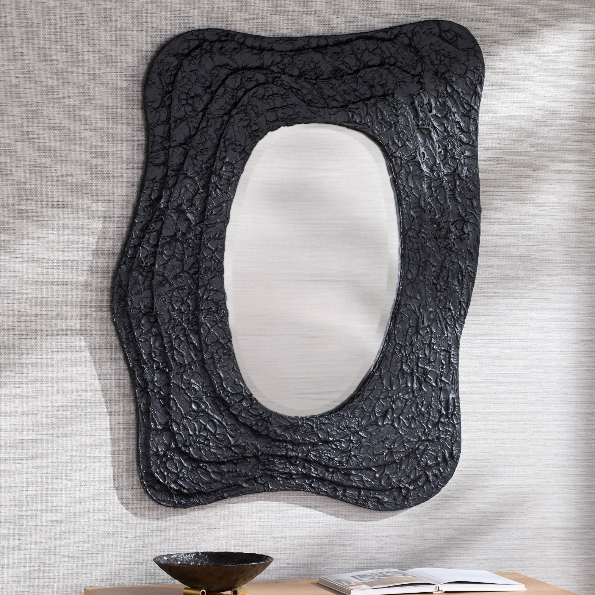 Nero Accent Mirror