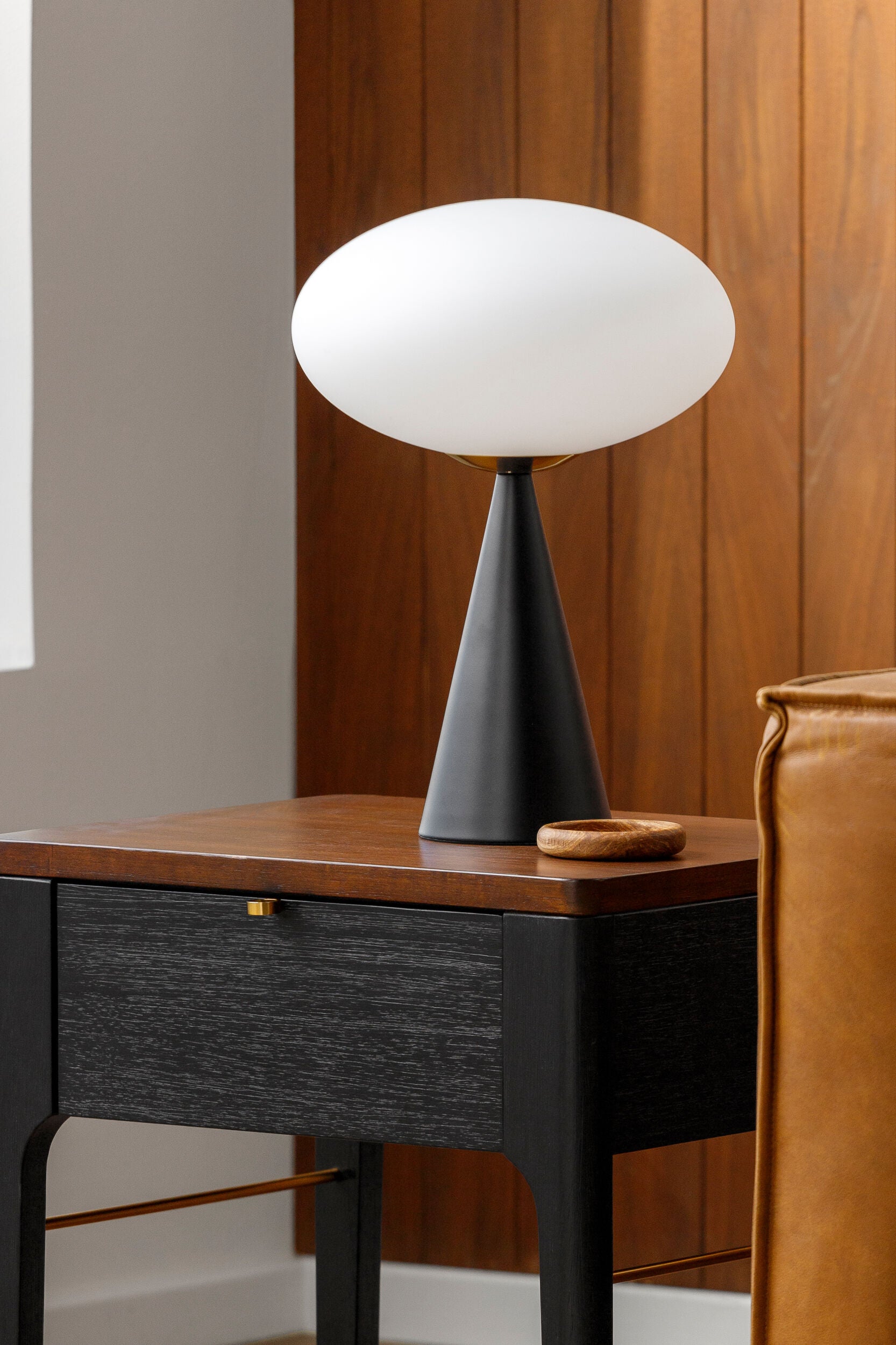 Orbique Accent Table Lamp