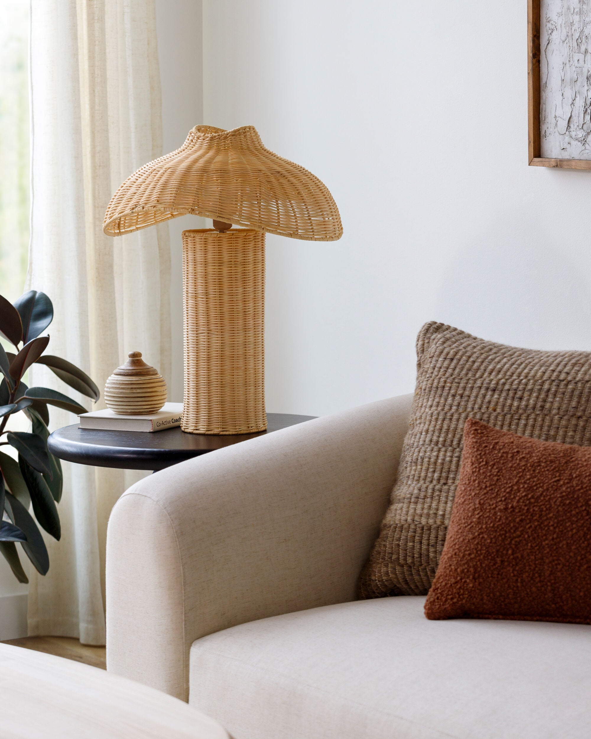 Ouen Accent Table Lamp
