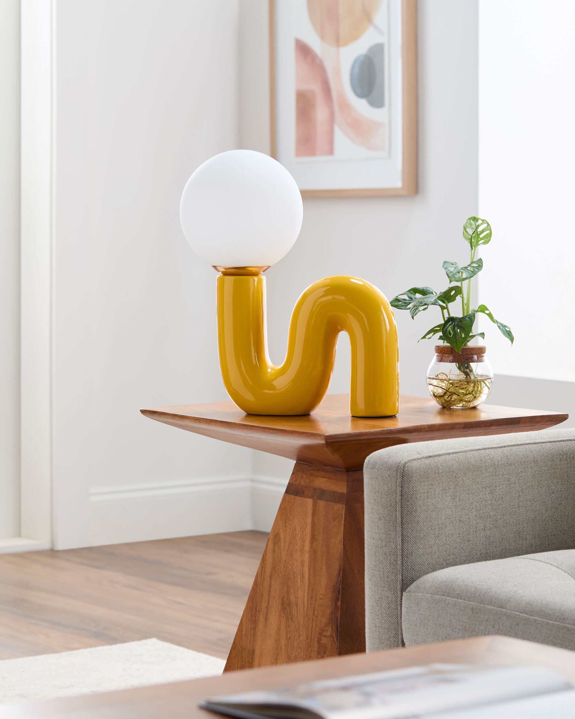 Oyri Accent Table Lamp