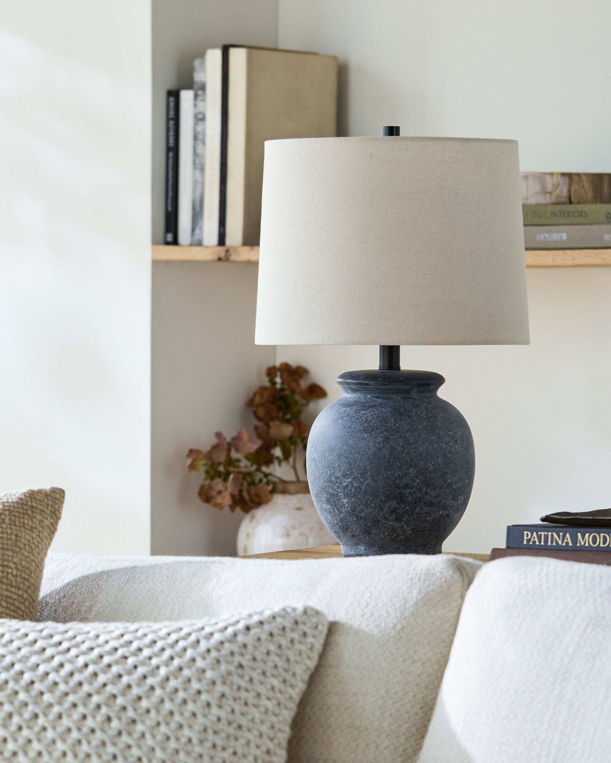 Aponi Accent Table Lamp
