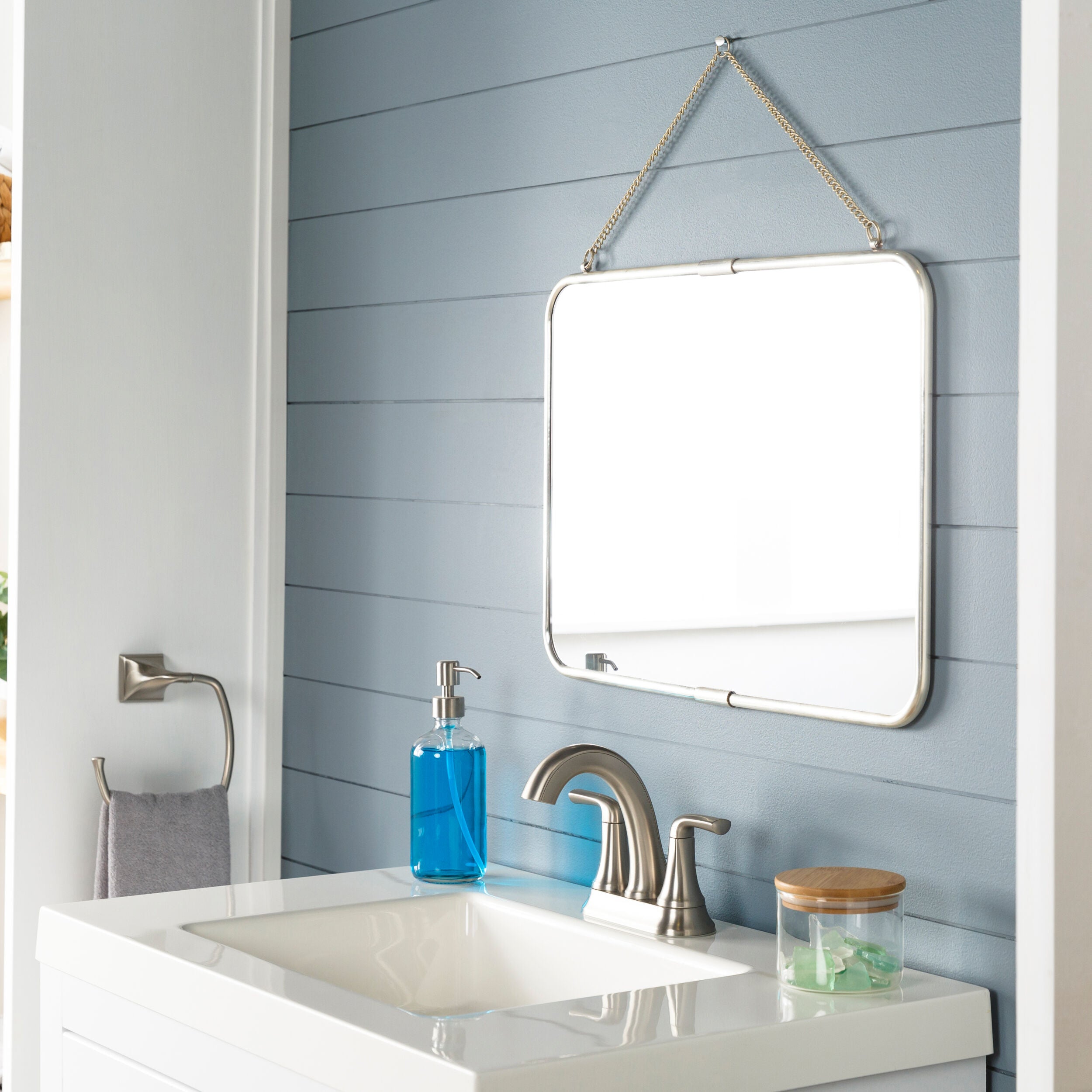 Roanoke Mirror